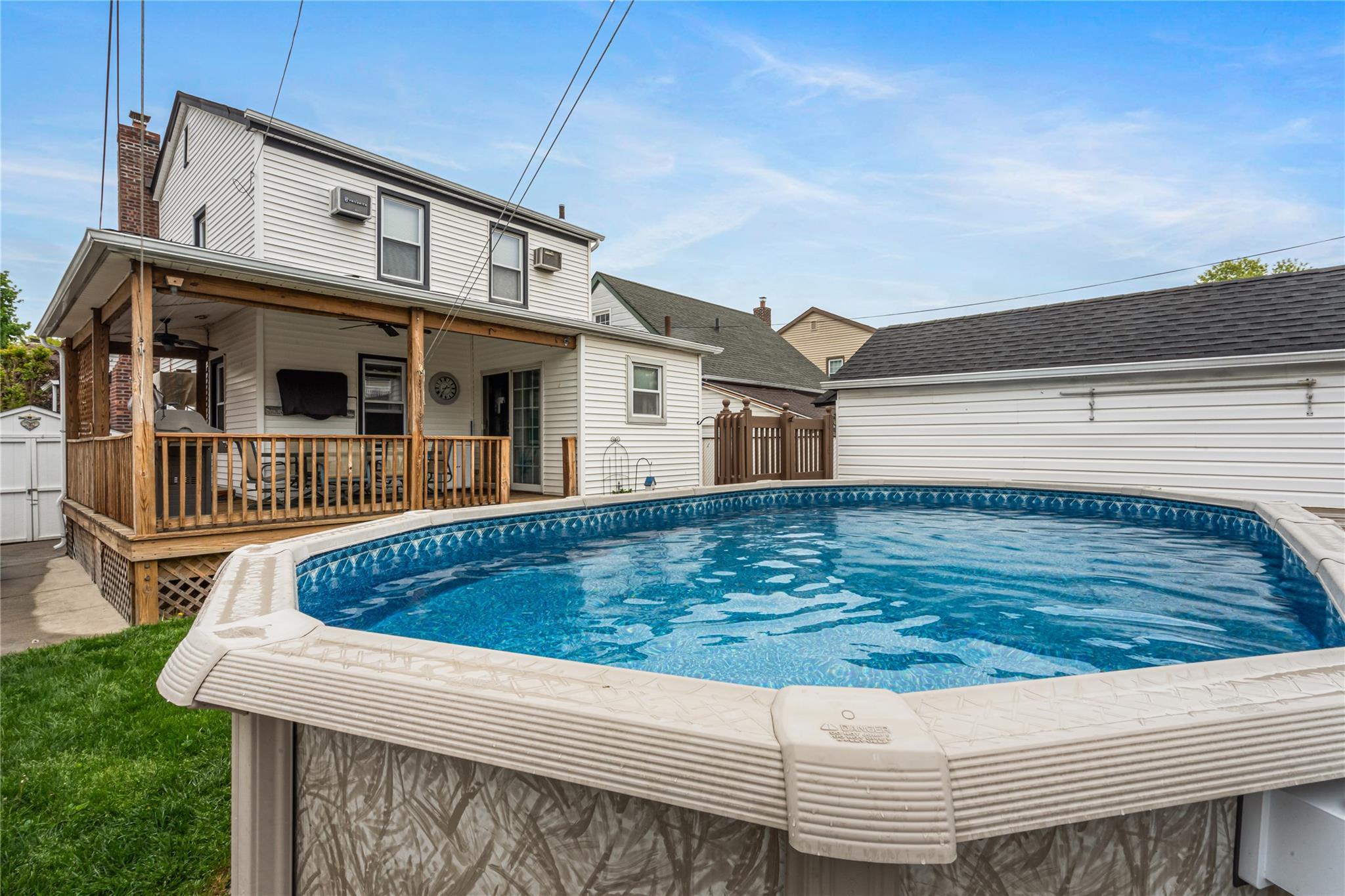 Single Family 252  Queens, NY 11426, MLS-857911-18