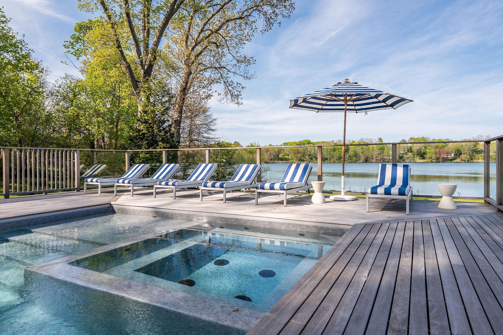 Single Family New Suffolk  Suffolk County, NY 11952, MLS-857922-28