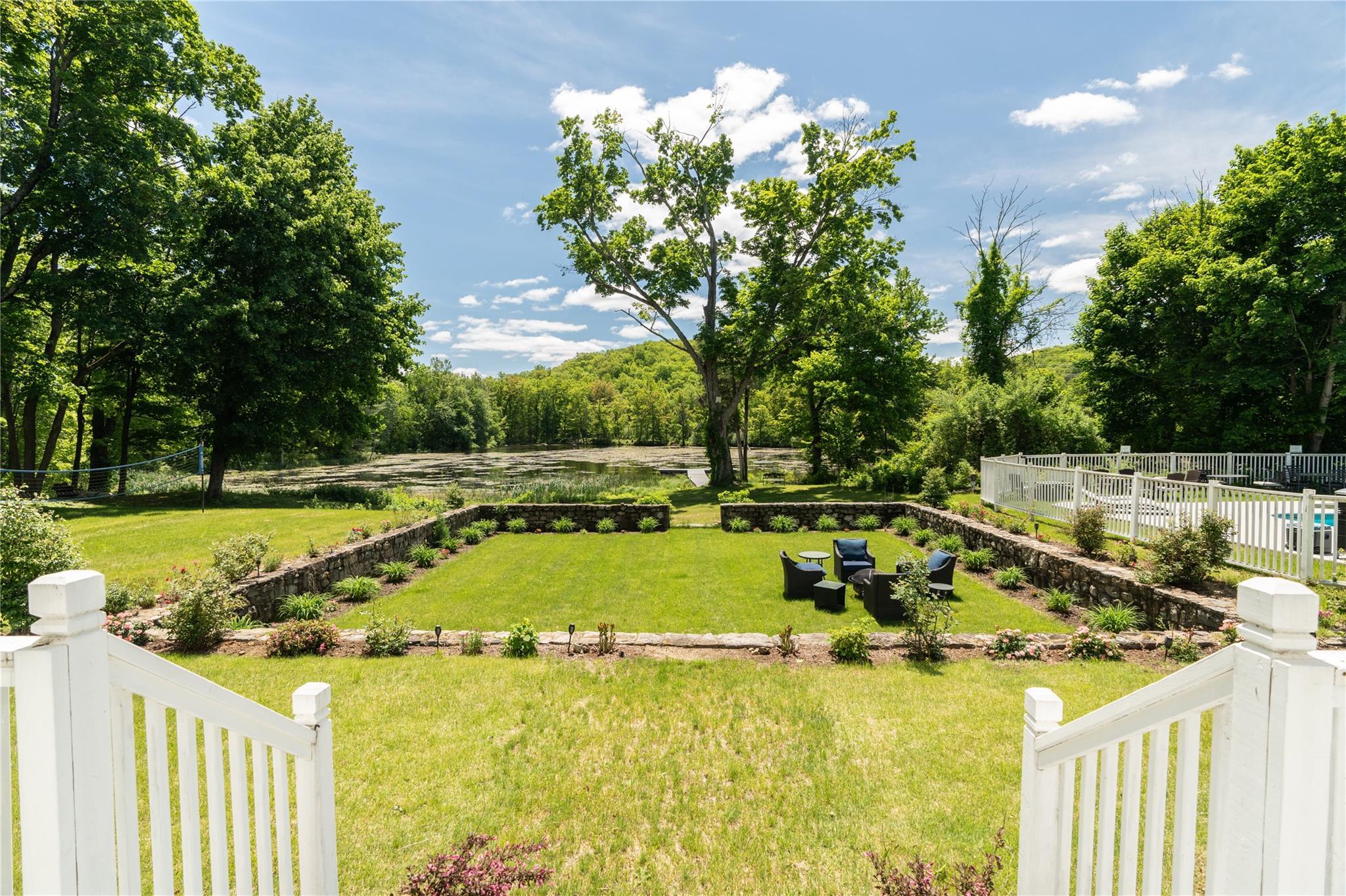 Single Family Eagle Valley  Rockland County, NY 10974, MLS-857947-43