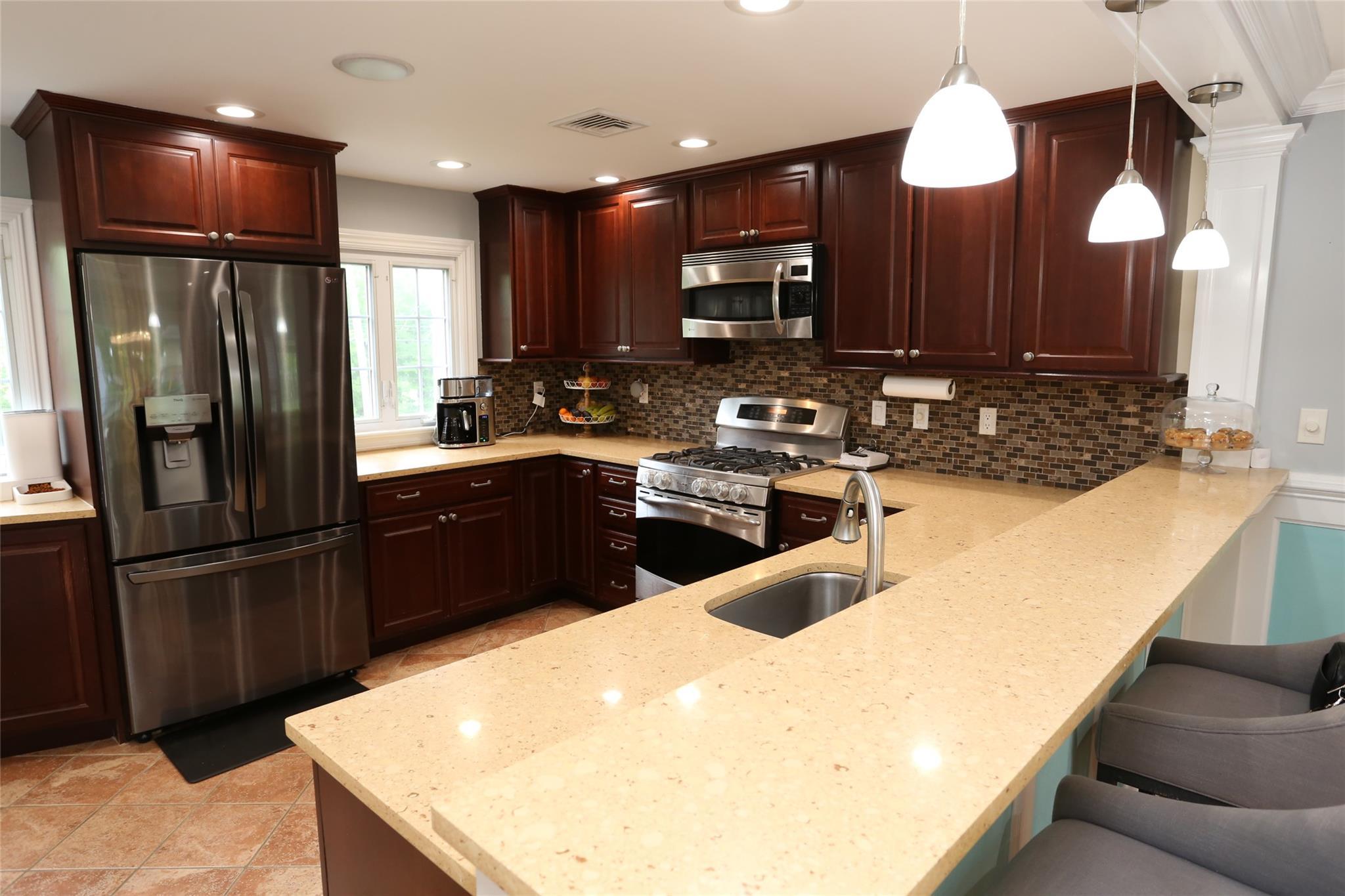Single Family Kings  Rockland County, NY 10920, MLS-857952-20