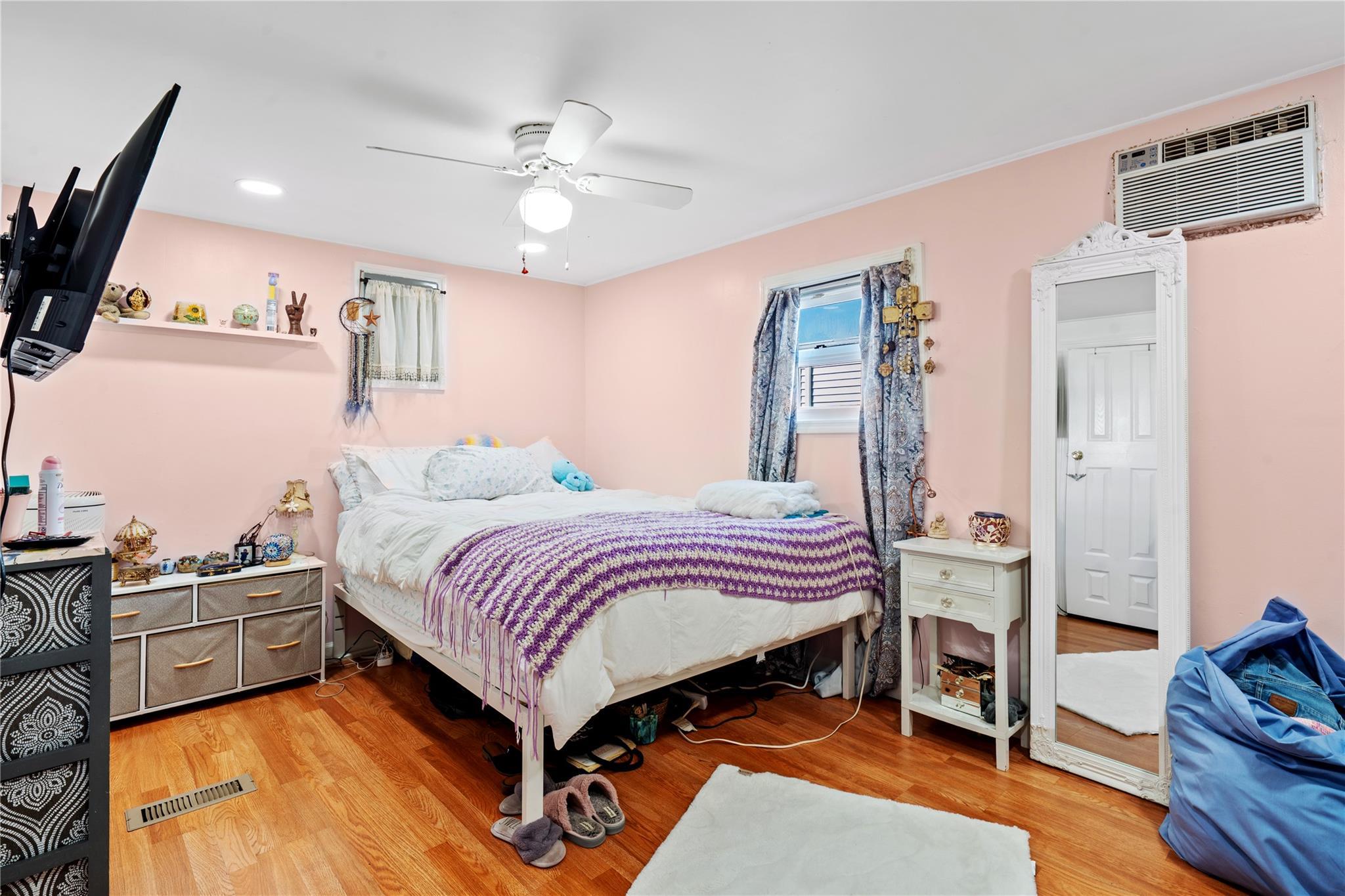 Single Family Lincoln Avenue  Suffolk County, NY 11741, MLS-857961-9