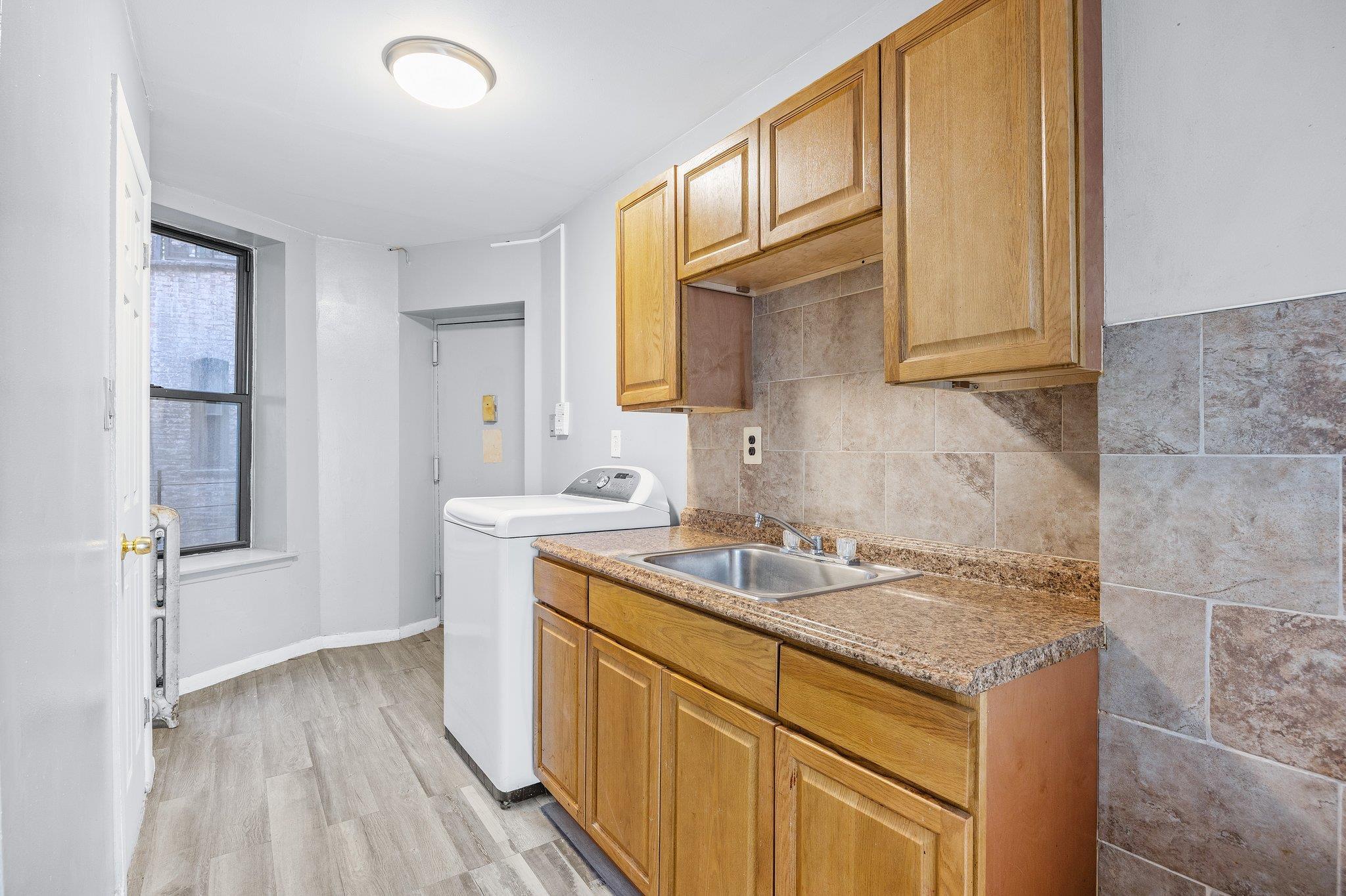 Coop Richardson  Brooklyn, NY 11211, MLS-857968-11