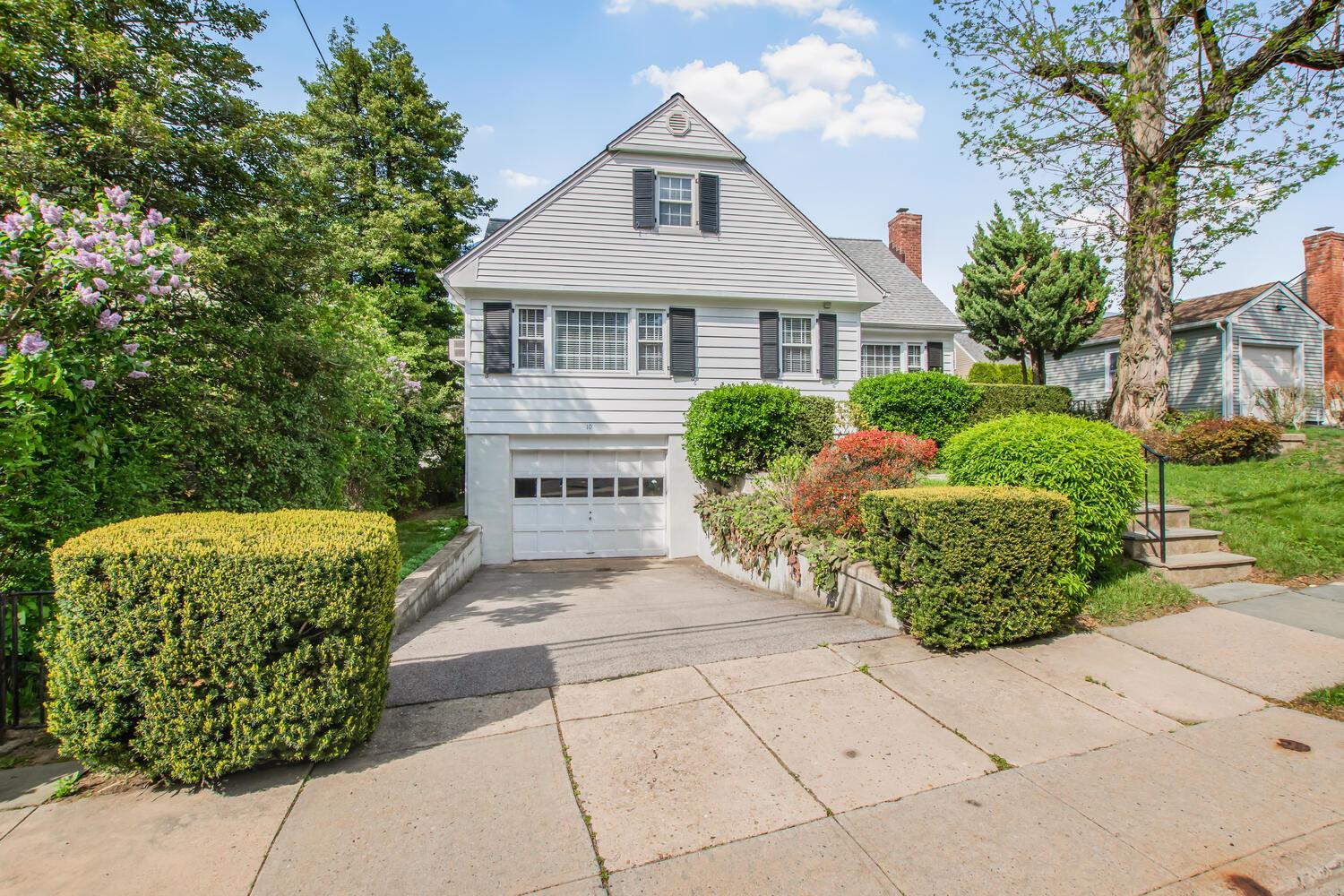 Single Family Constant  Westchester County, NY 10701, MLS-857973-2