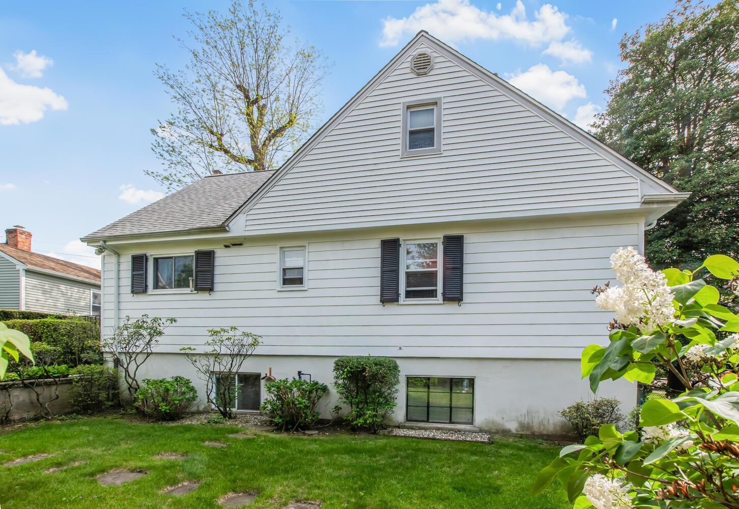 Single Family Constant  Westchester County, NY 10701, MLS-857973-39