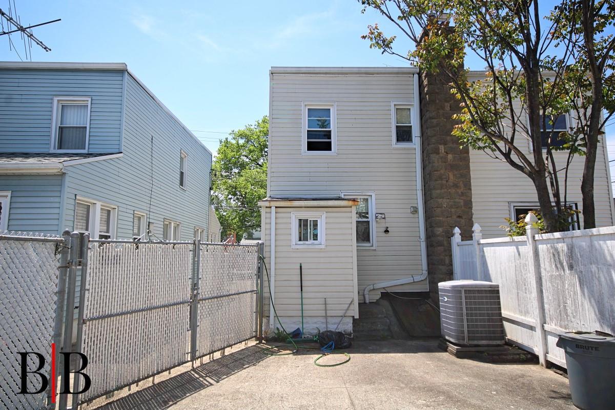 Single Family Avenue M  Brooklyn, NY 11234, MLS-857985-22