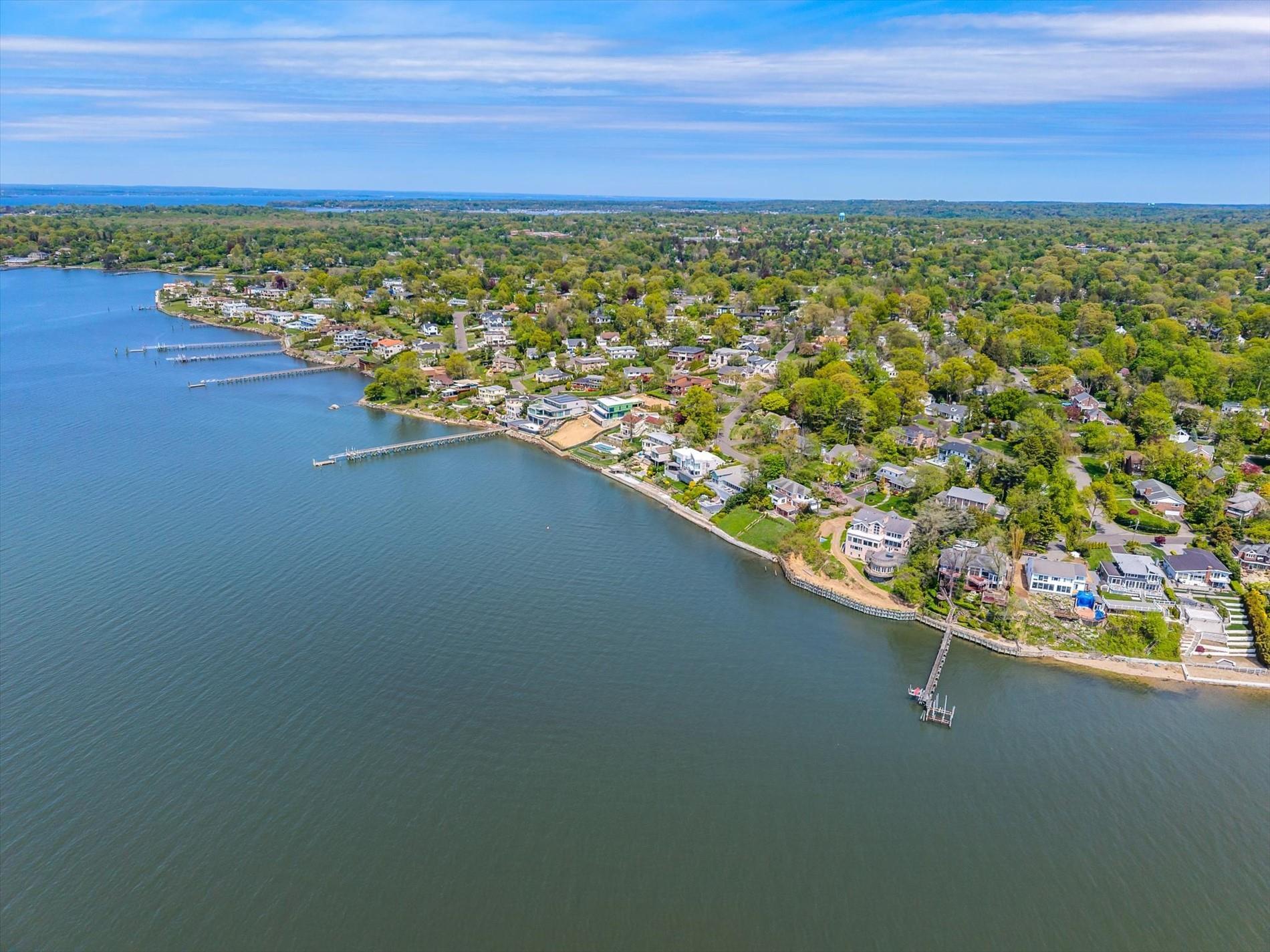 Single Family Shorecliff  Nassau County, NY 11023, MLS-857997-28