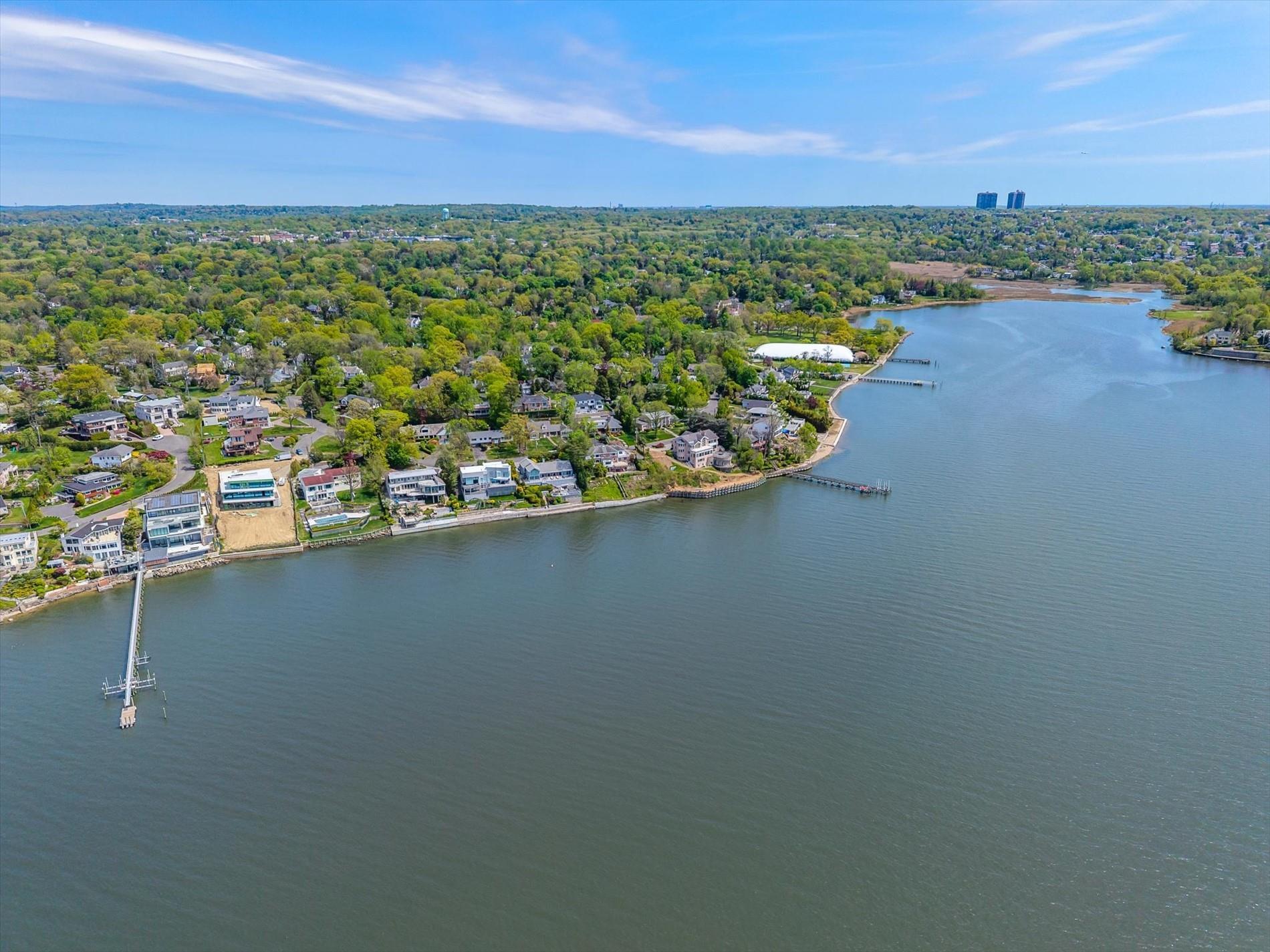 Single Family Shorecliff  Nassau County, NY 11023, MLS-857997-30