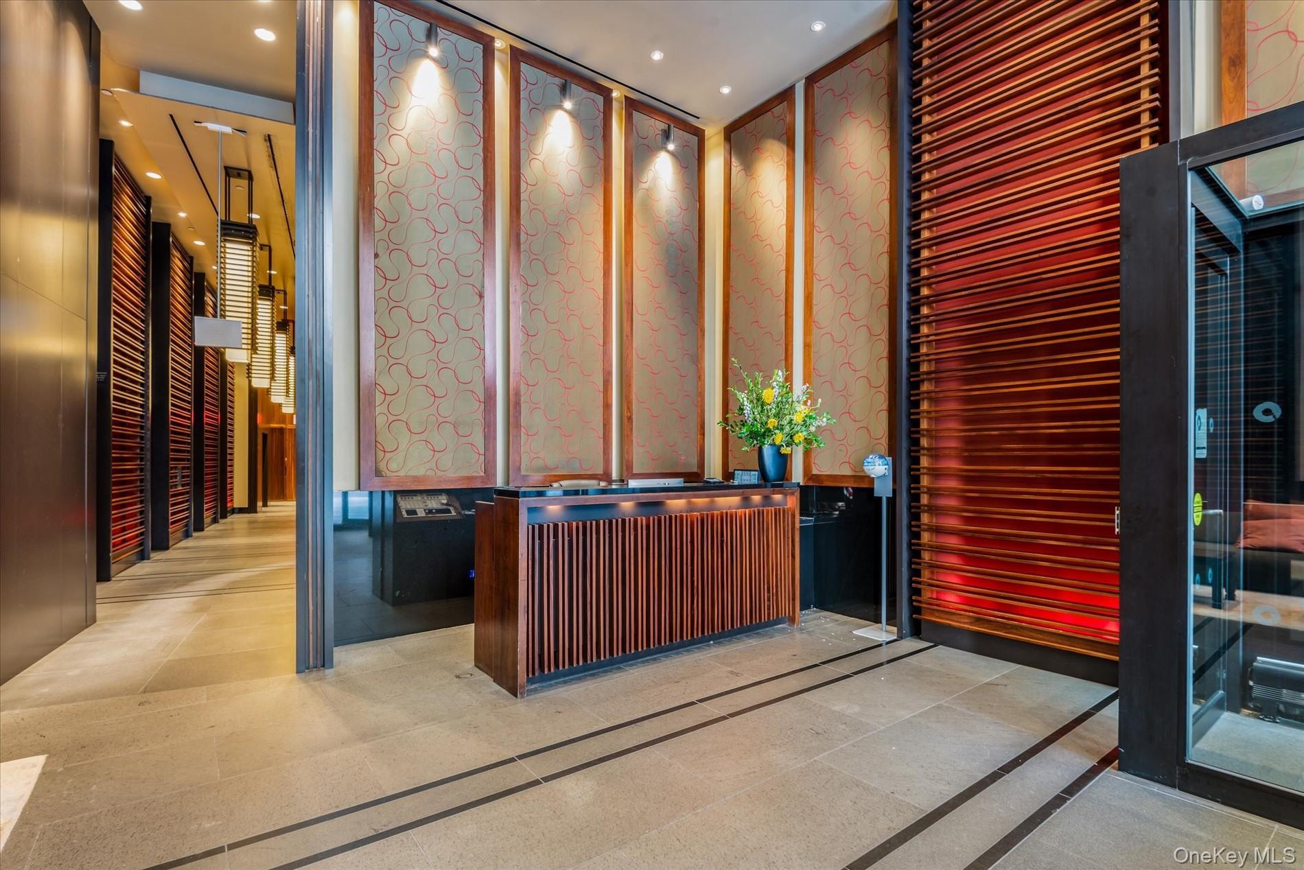 Condo Broad  Manhattan, NY 10004, MLS-858001-4