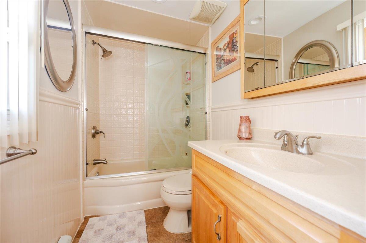 Single Family Roosevelt  Nassau County, NY 11096, MLS-858012-13