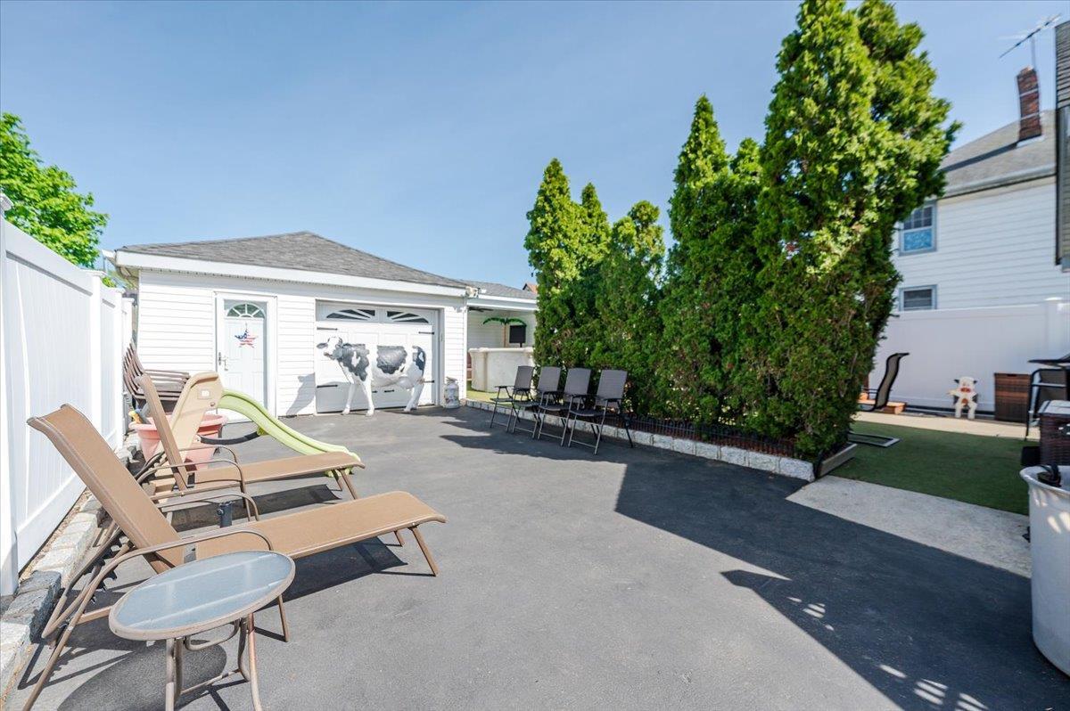 Single Family Roosevelt  Nassau County, NY 11096, MLS-858012-23