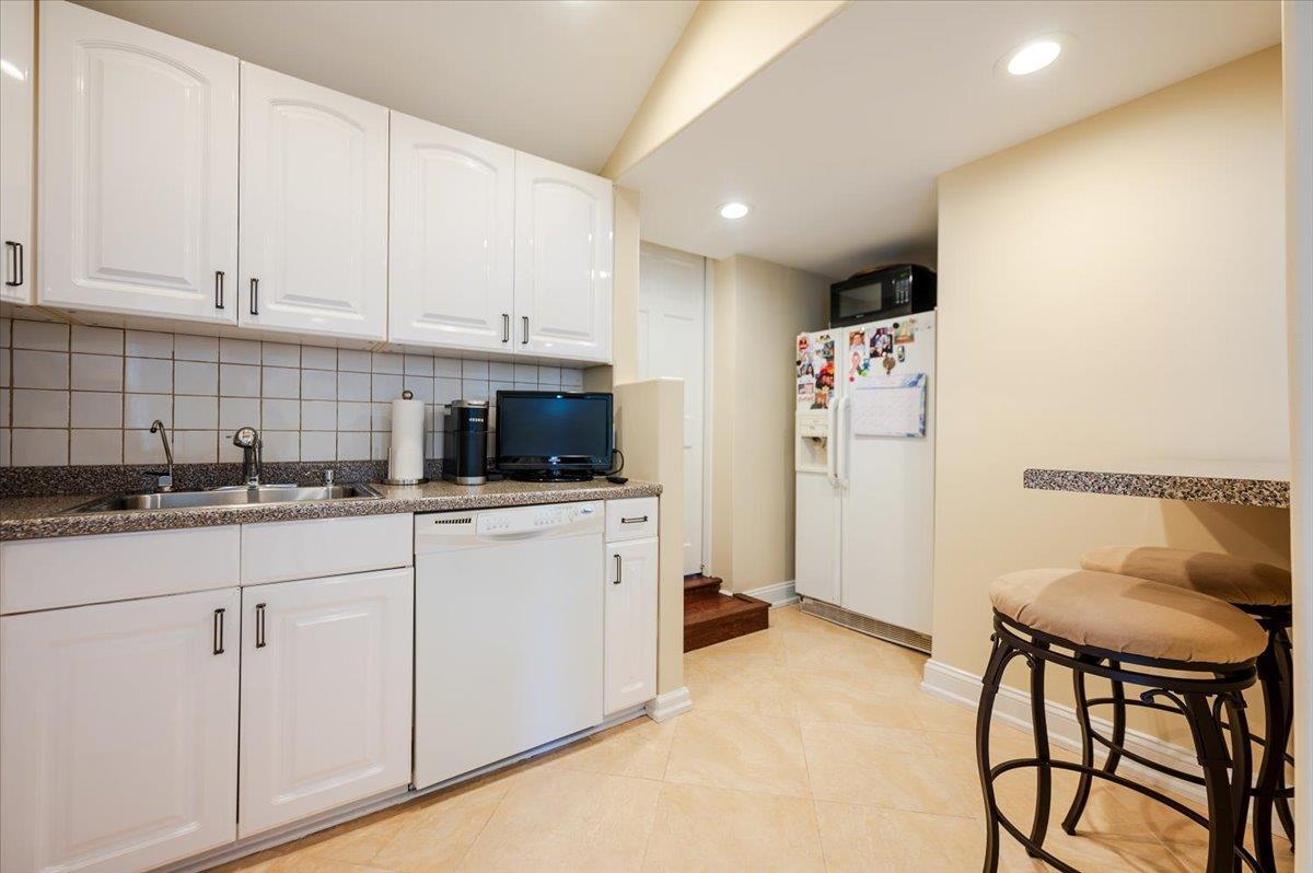 Single Family Roosevelt  Nassau County, NY 11096, MLS-858012-7