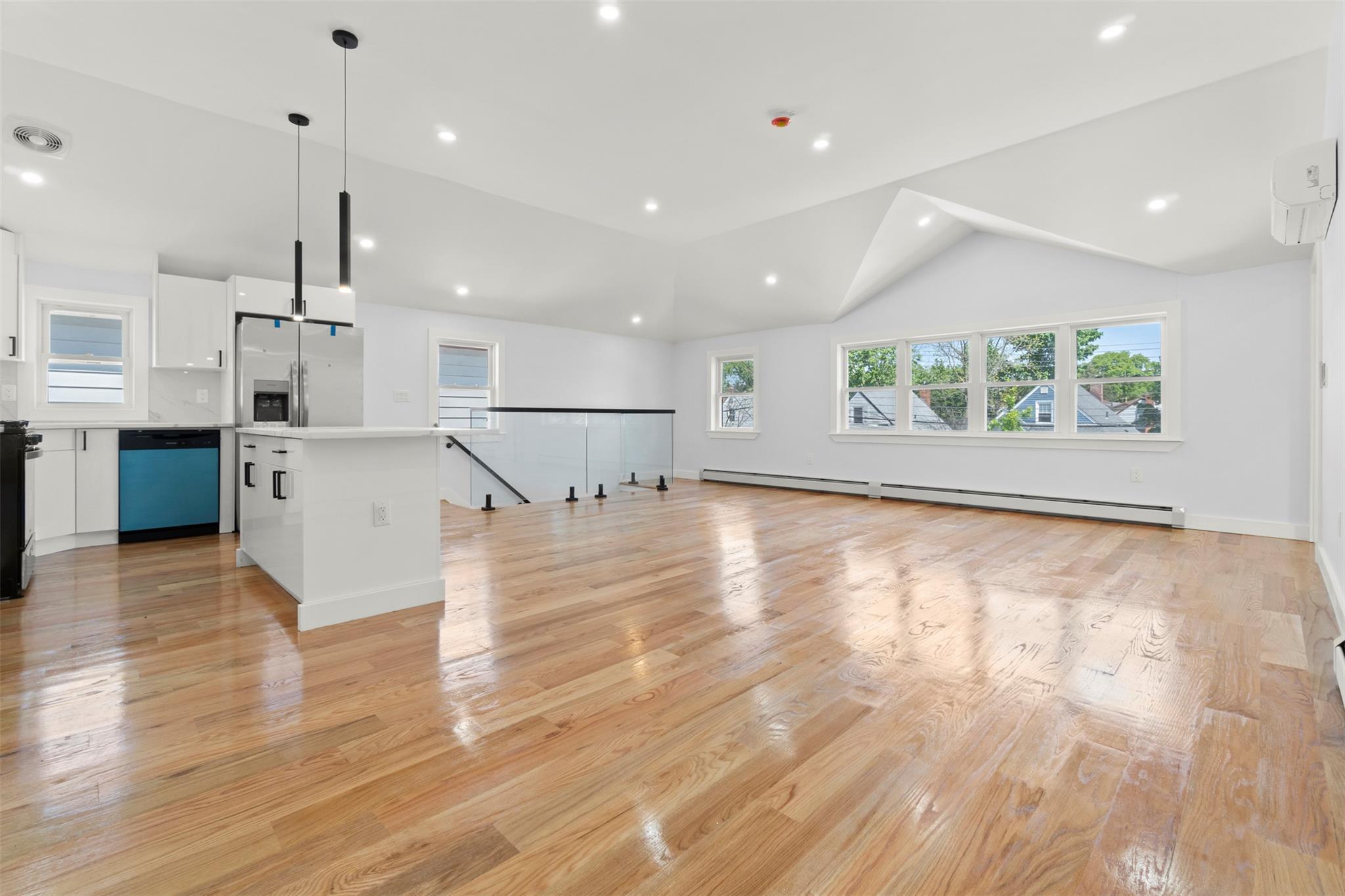 Single Family 112th  Queens, NY 11429, MLS-858023-19