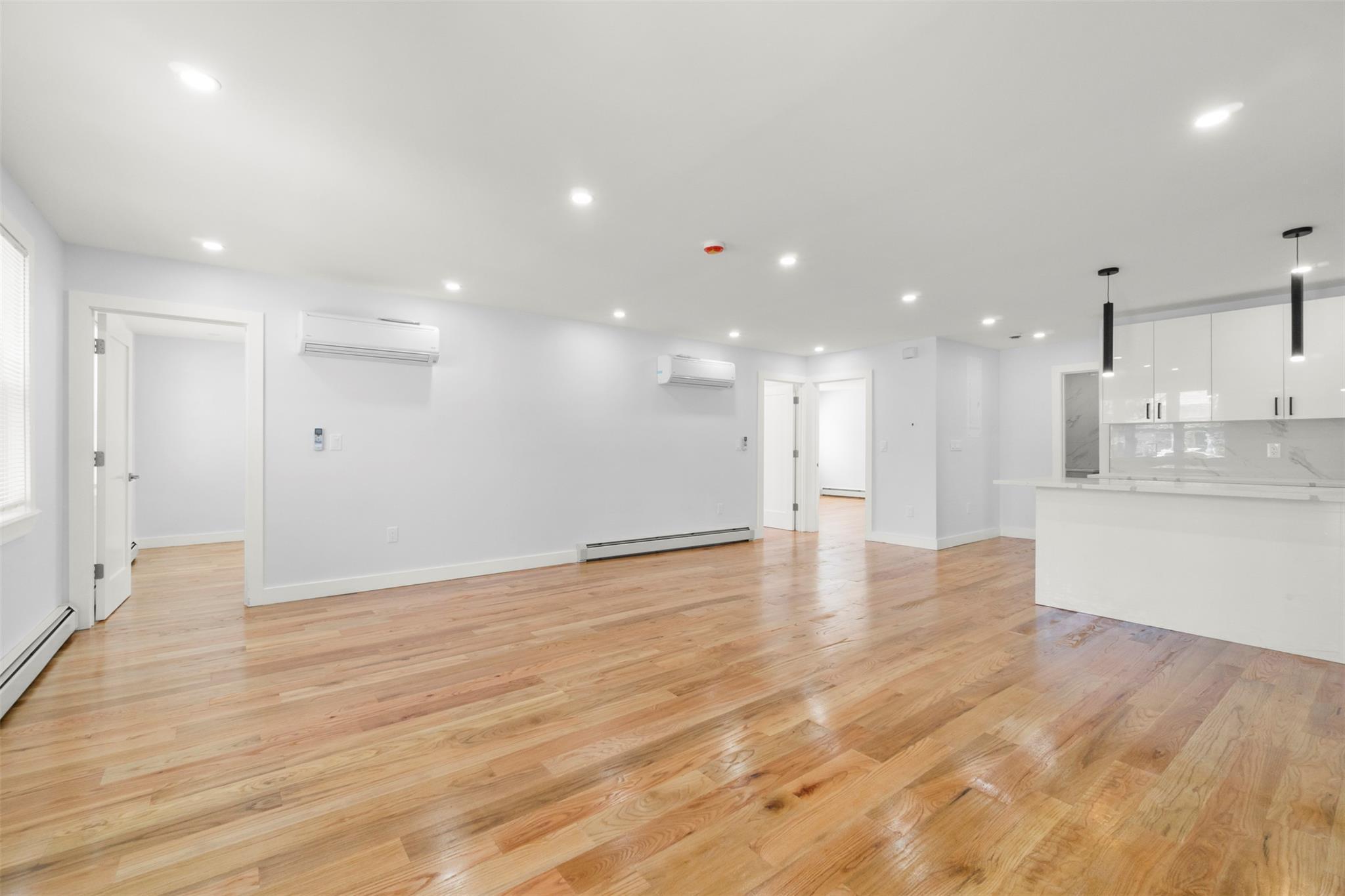 Single Family 112th  Queens, NY 11429, MLS-858023-5