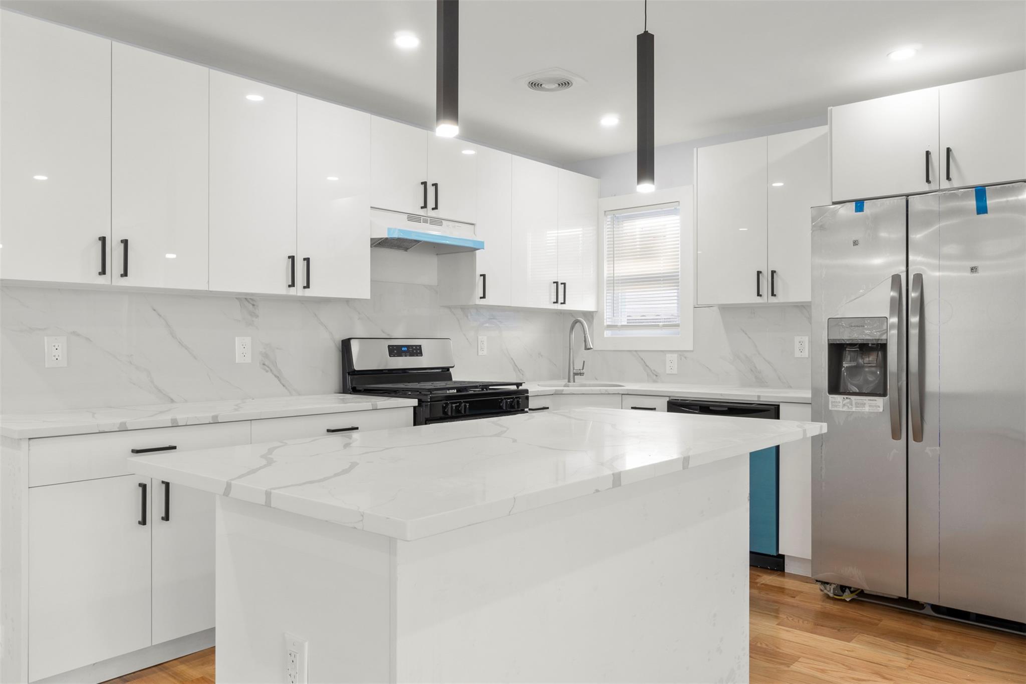 Single Family 112th  Queens, NY 11429, MLS-858023-7