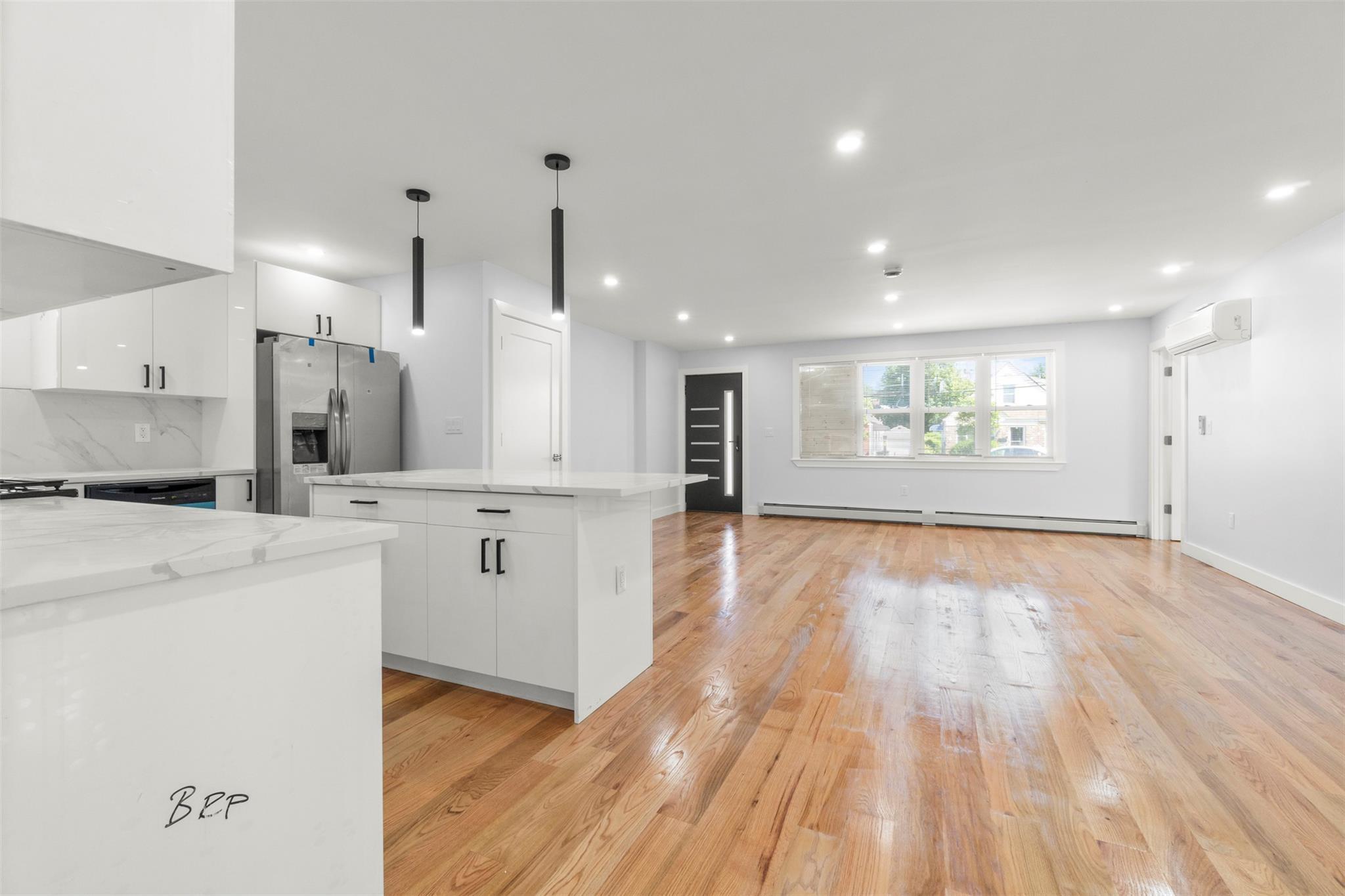 Single Family 112th  Queens, NY 11429, MLS-858023-9