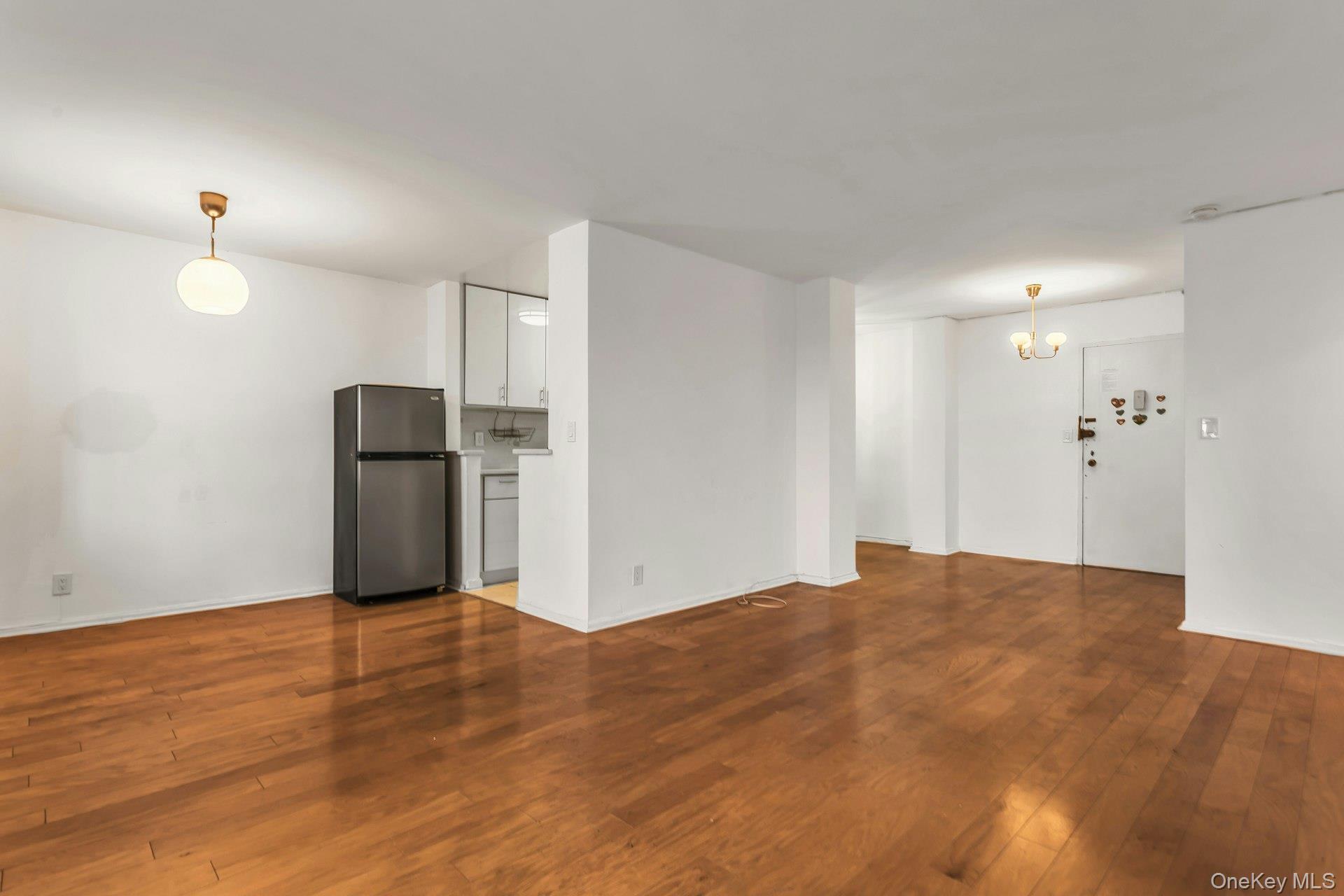 Coop Franklin  Queens, NY 11355, MLS-858031-8