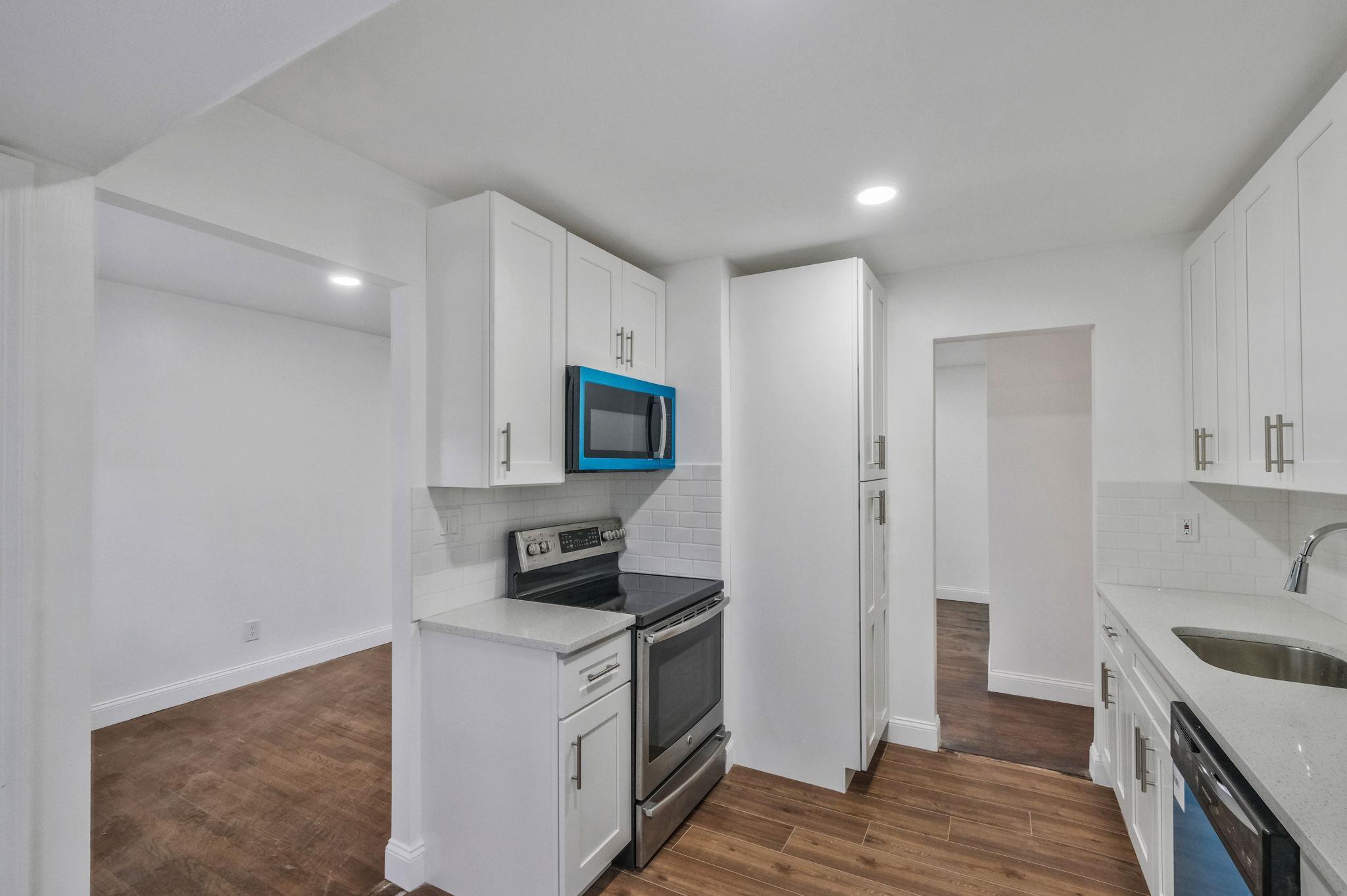Single Family Kane  Suffolk County, NY 11763, MLS-858037-8