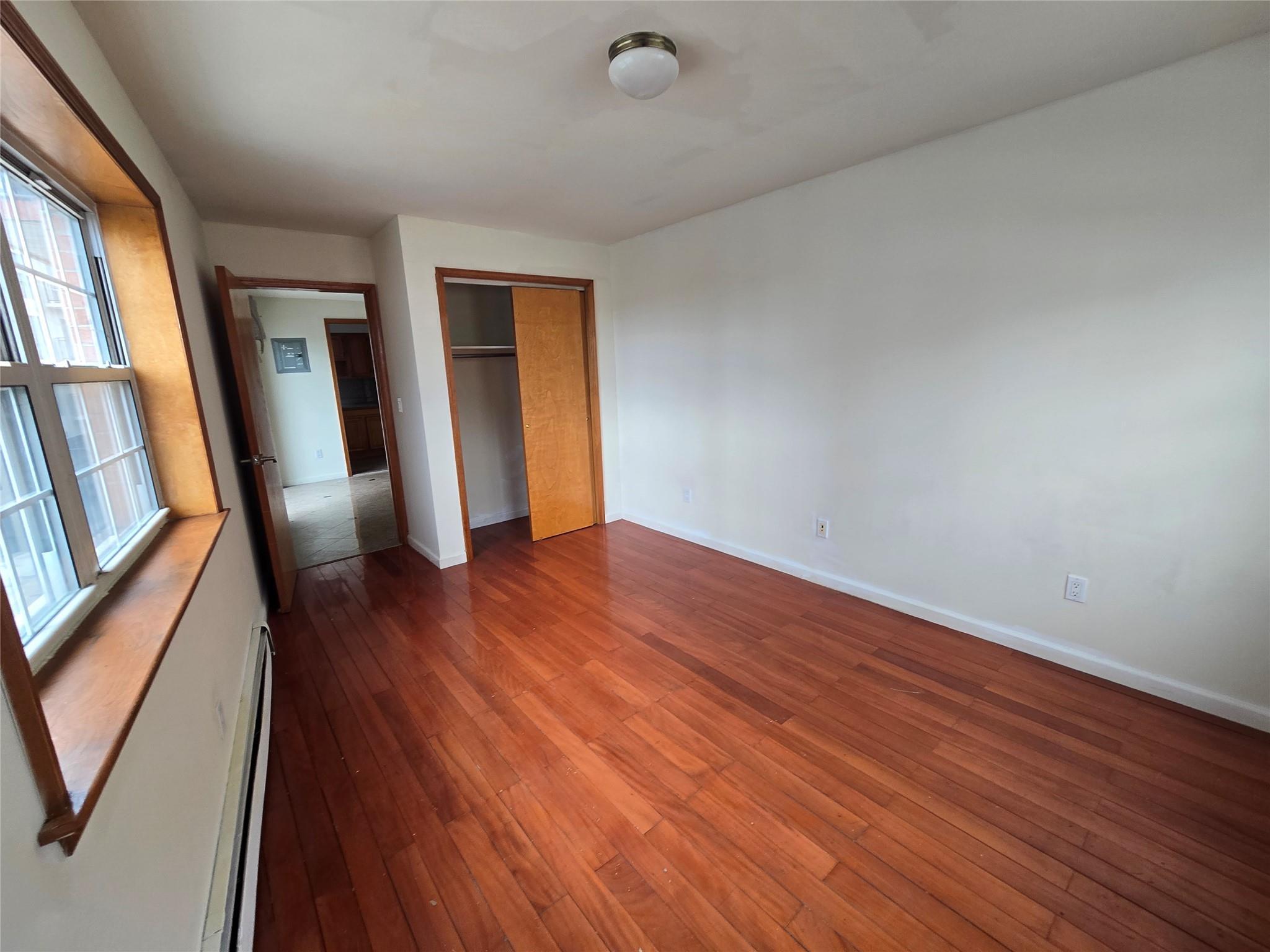 Single Family 45th  Queens, NY 11377, MLS-858043-22
