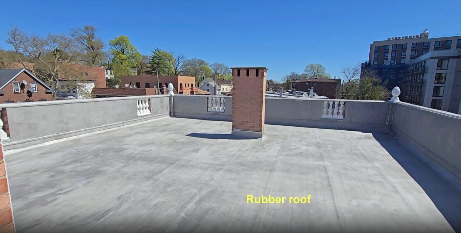 Single Family 45th  Queens, NY 11377, MLS-858043-37