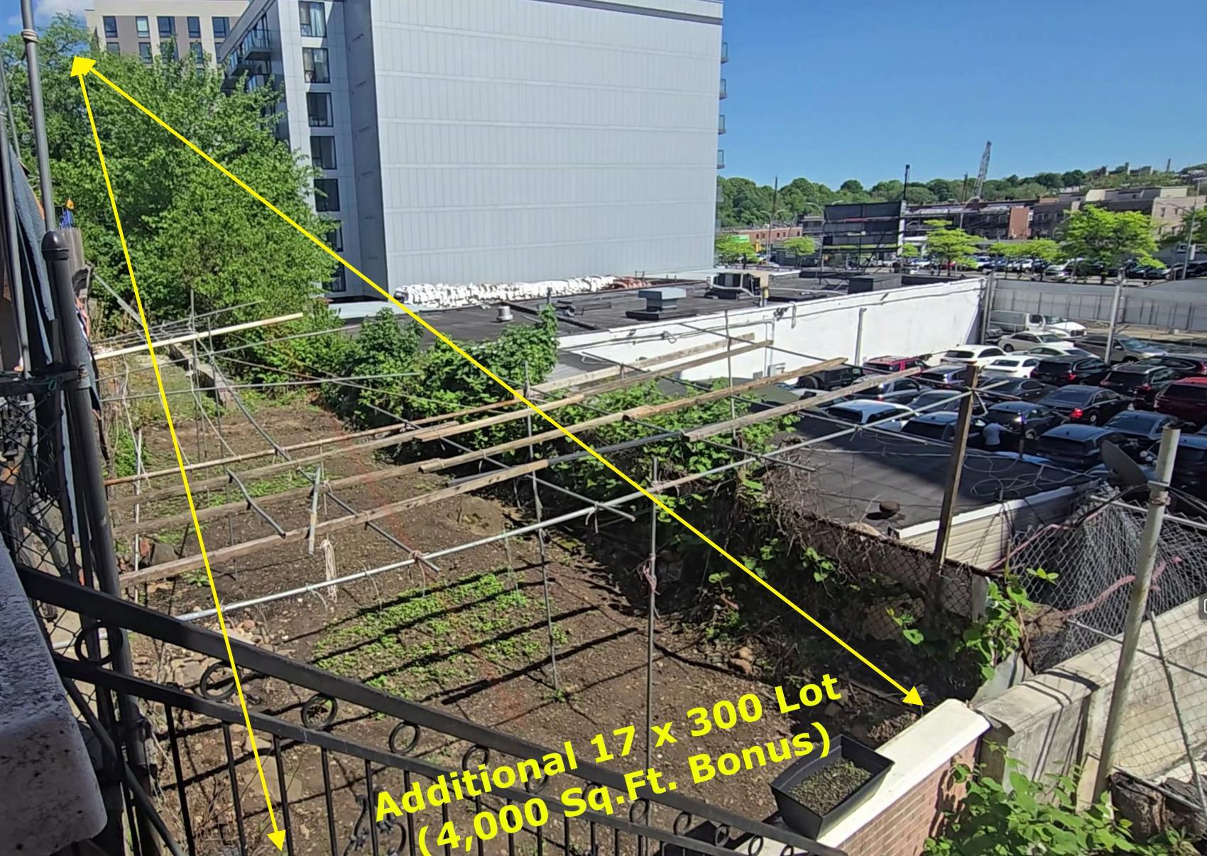 Single Family 45th  Queens, NY 11377, MLS-858043-6