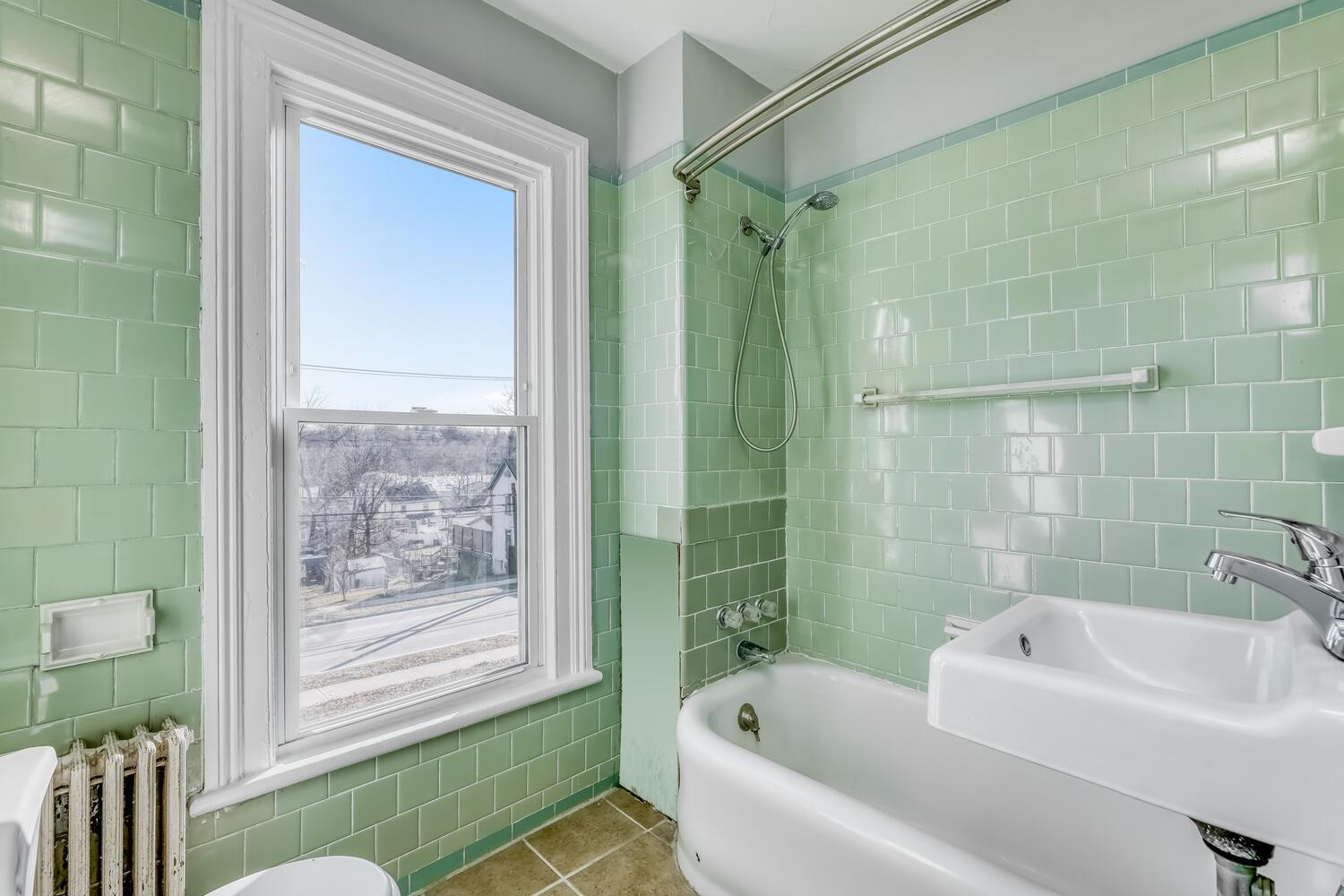 Single Family Ulster  Orange County, NY 12586, MLS-858047-15