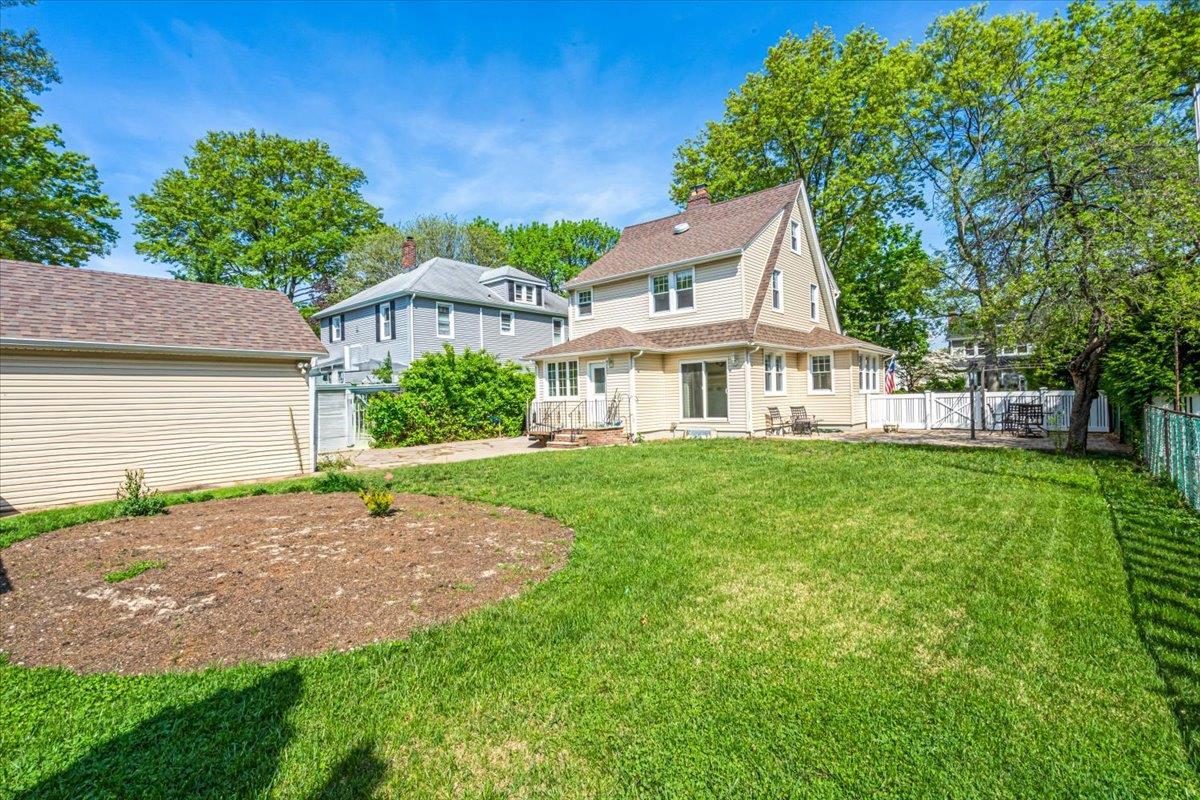 Single Family Bryant  Nassau County, NY 11001, MLS-858073-2