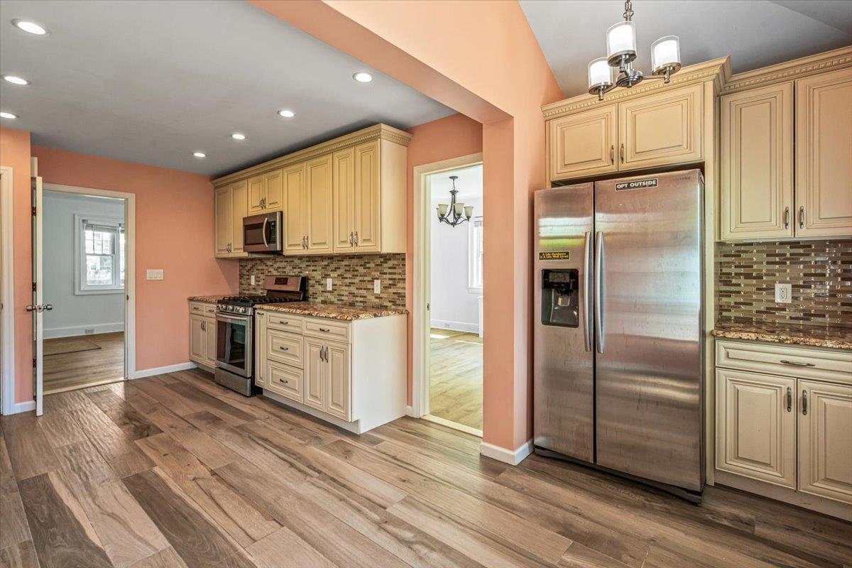 Single Family Bryant  Nassau County, NY 11001, MLS-858073-9
