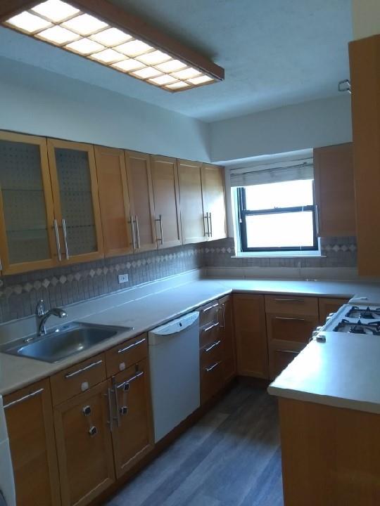 Coop 72  Queens, NY 11367, MLS-858105-2