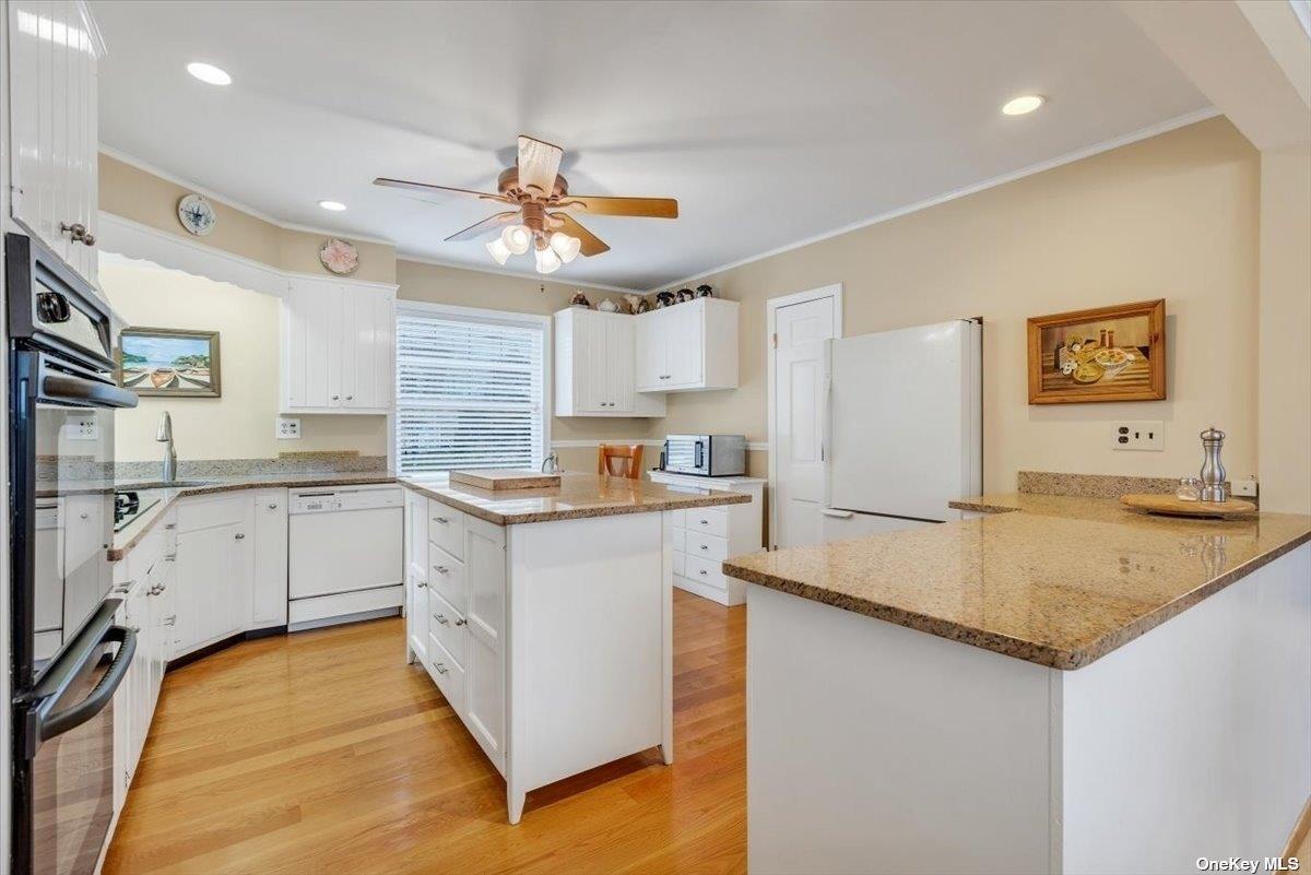 Single Family Ole Jule  Suffolk County, NY 11952, MLS-858113-11