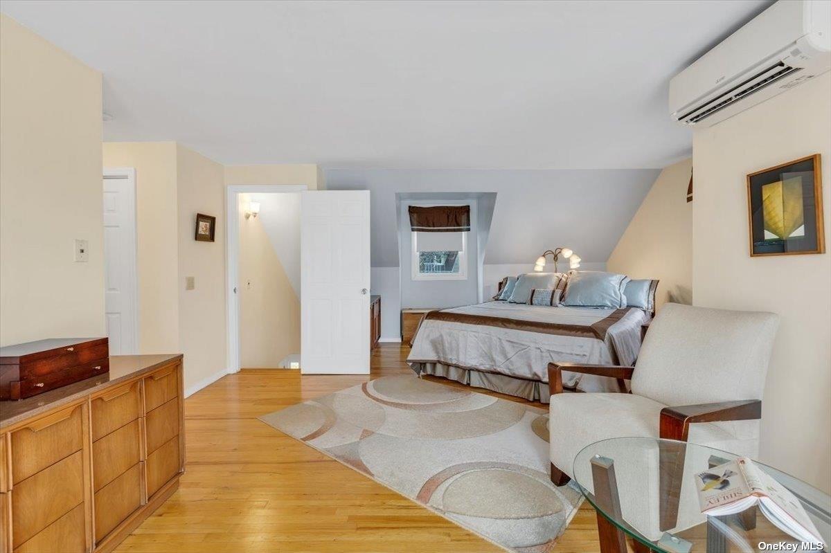 Single Family Ole Jule  Suffolk County, NY 11952, MLS-858113-17