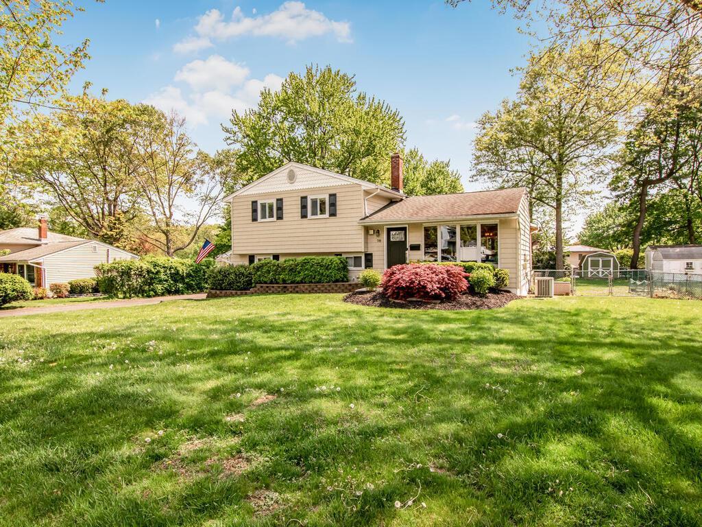 Single Family Lyncrest  Rockland County, NY 10956, MLS-858117-2