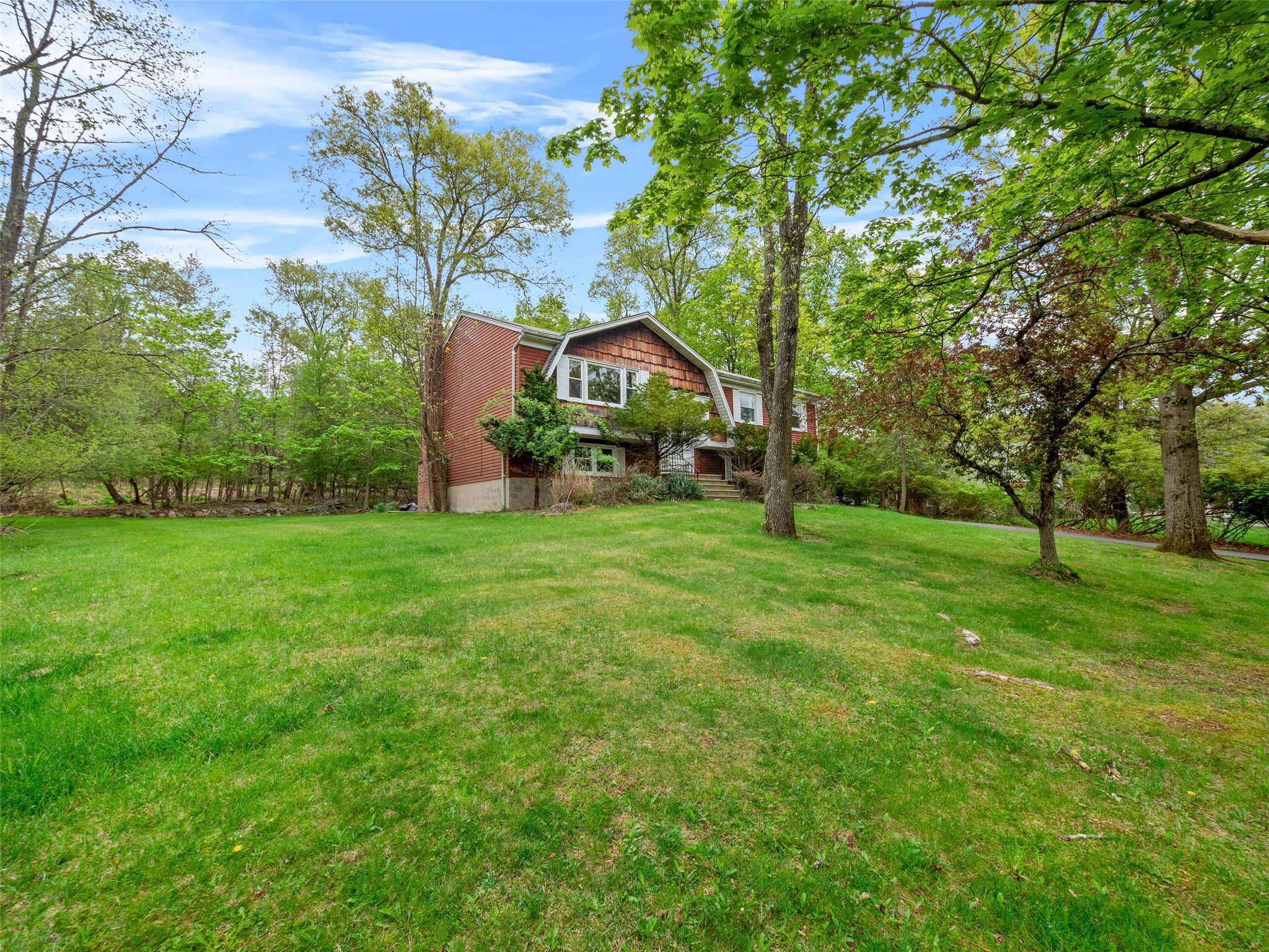 Single Family Karow  Rockland County, NY 10952, MLS-858118-2