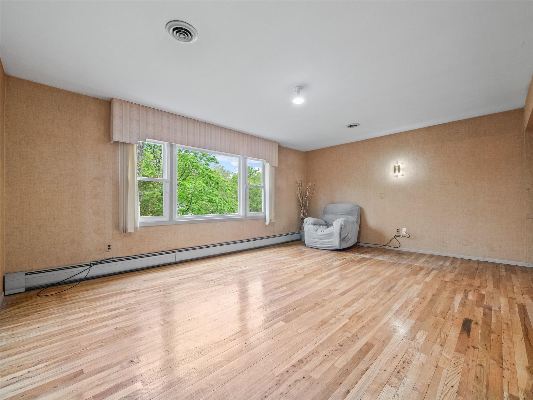 Single Family Karow  Rockland County, NY 10952, MLS-858118-4