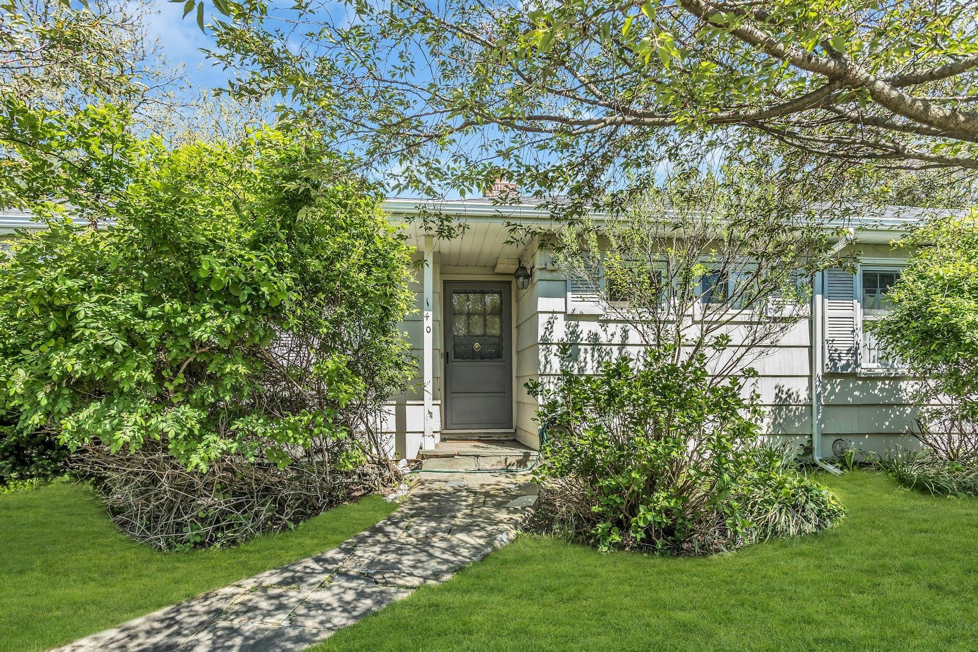 Single Family Mitchell  Nassau County, NY 11561, MLS-858132-2