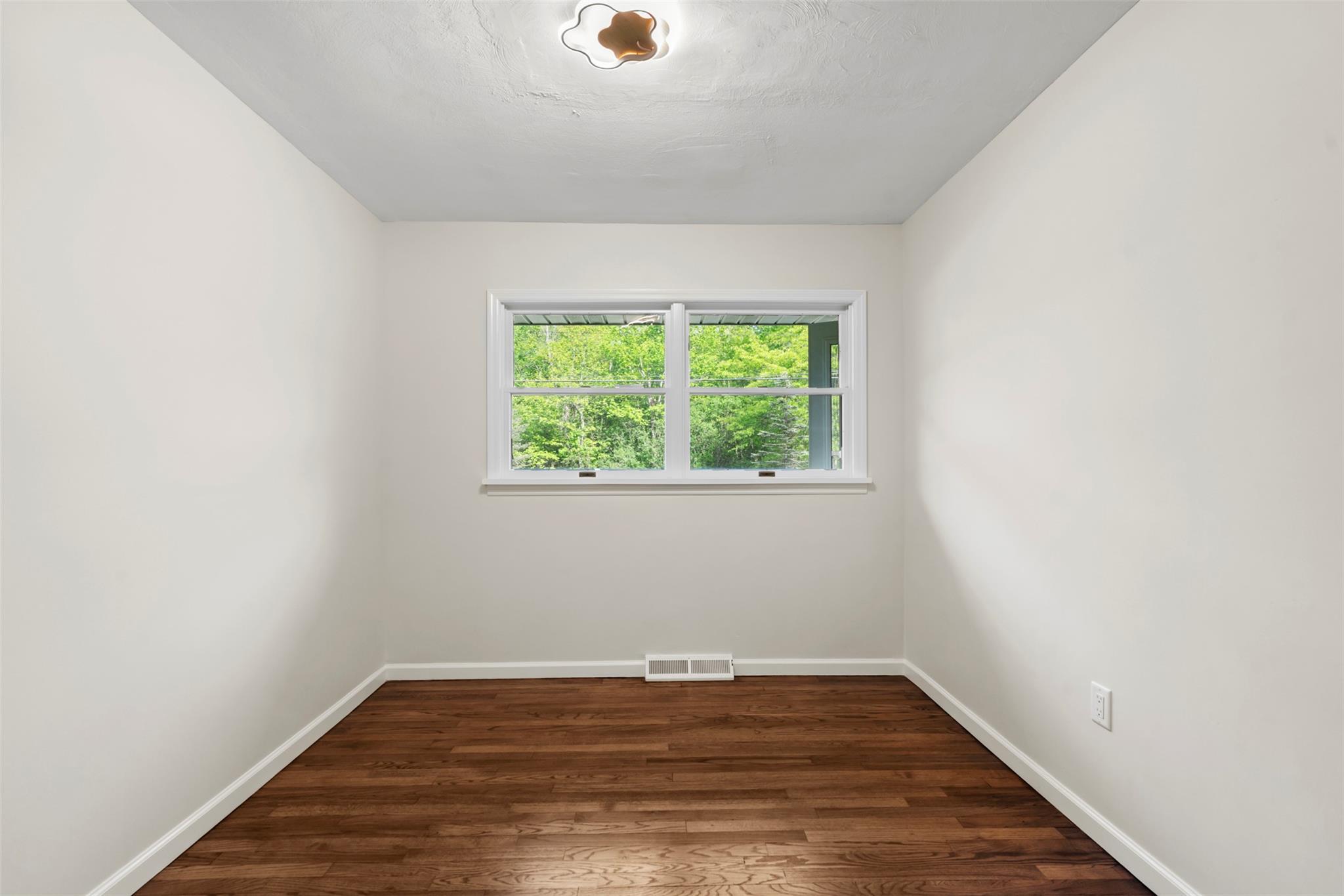 Single Family Scotchtown  Orange County, NY 10924, MLS-858142-22