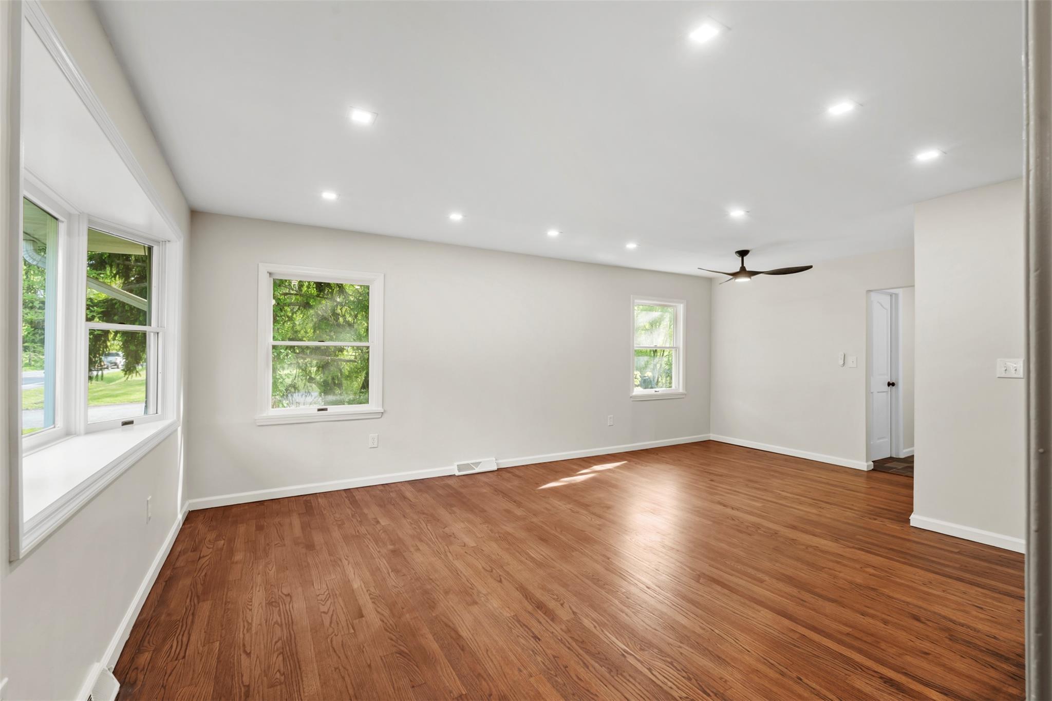 Single Family Scotchtown  Orange County, NY 10924, MLS-858142-8