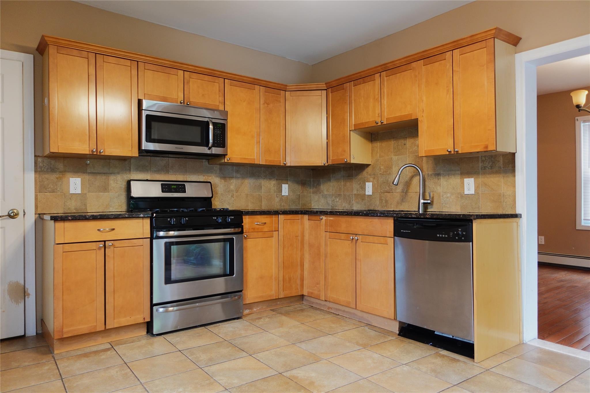 Single Family Belmont  Nassau County, NY 11590, MLS-858163-3