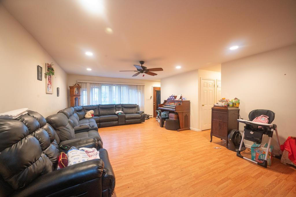 Single Family Ronald  Suffolk County, NY 11701, MLS-858168-9