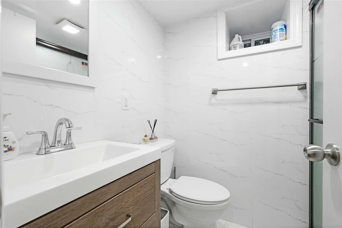 Single Family 81st  Queens, NY 11415, MLS-858207-16