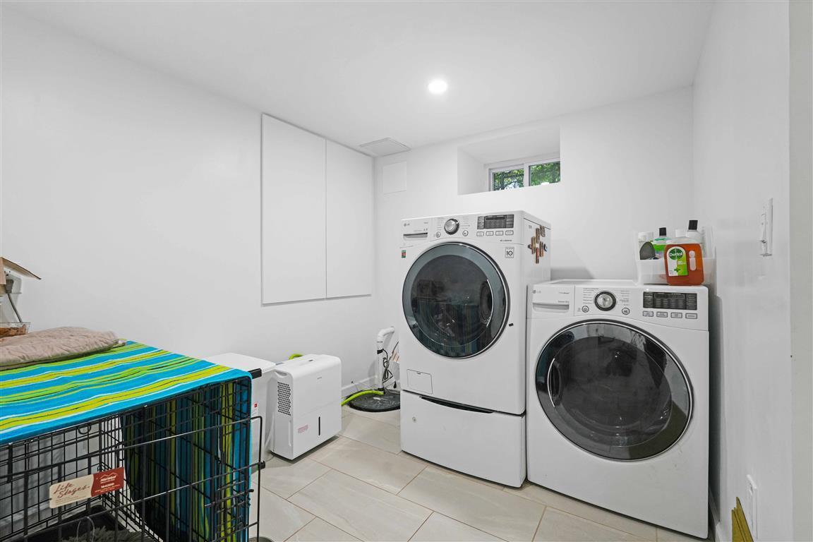 Single Family 81st  Queens, NY 11415, MLS-858207-39