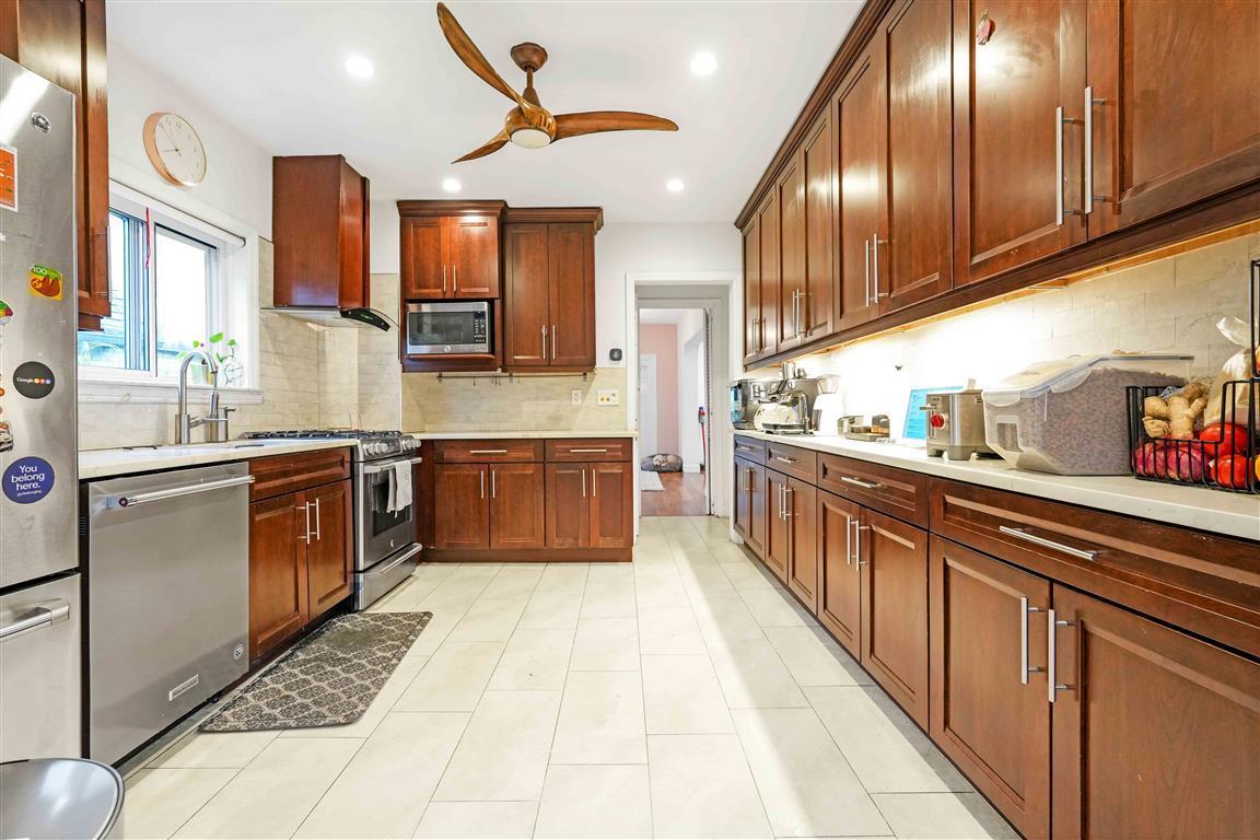 Single Family 81st  Queens, NY 11415, MLS-858207-9