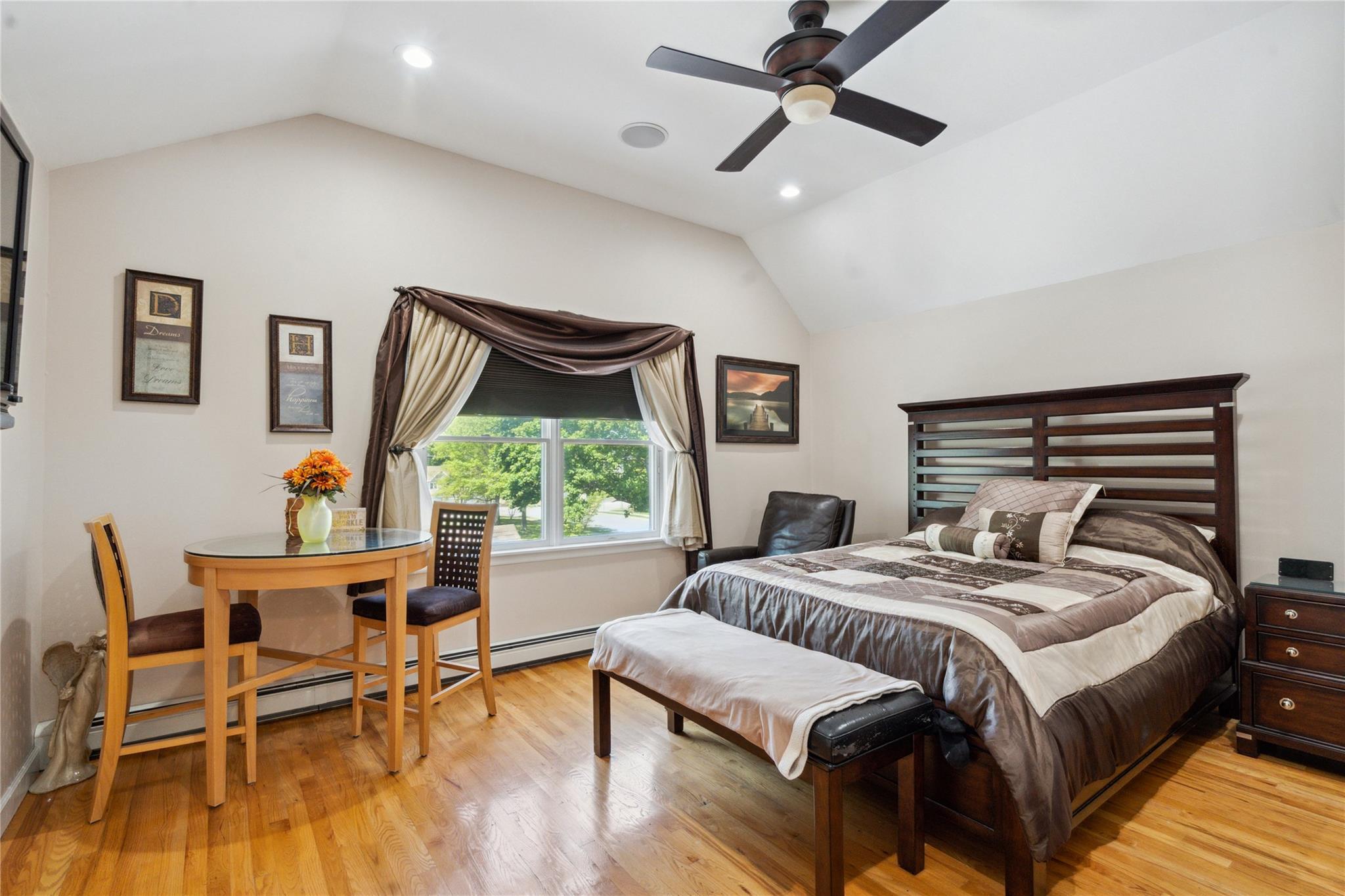 Single Family Millennium  Suffolk County, NY 11716, MLS-858225-33
