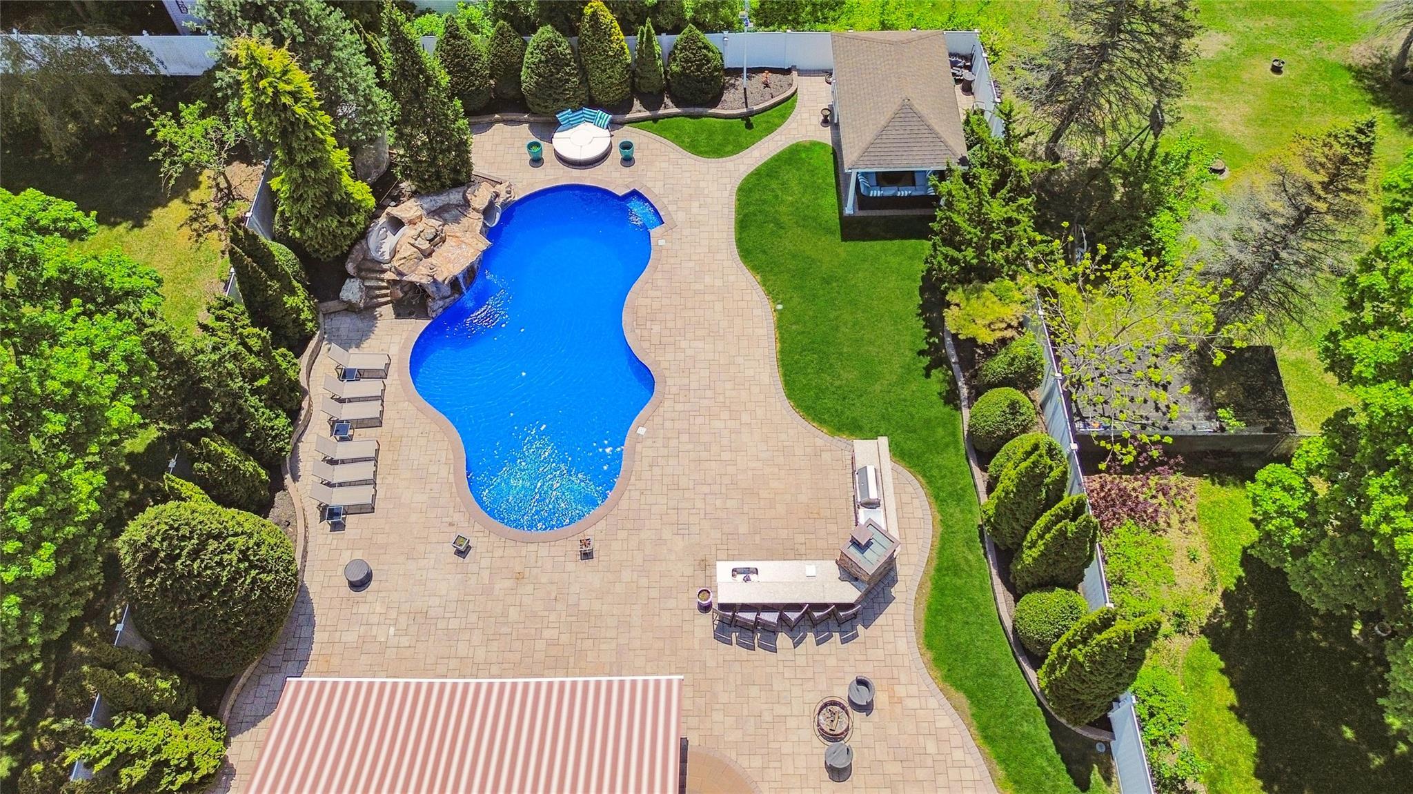 Single Family Millennium  Suffolk County, NY 11716, MLS-858225-45
