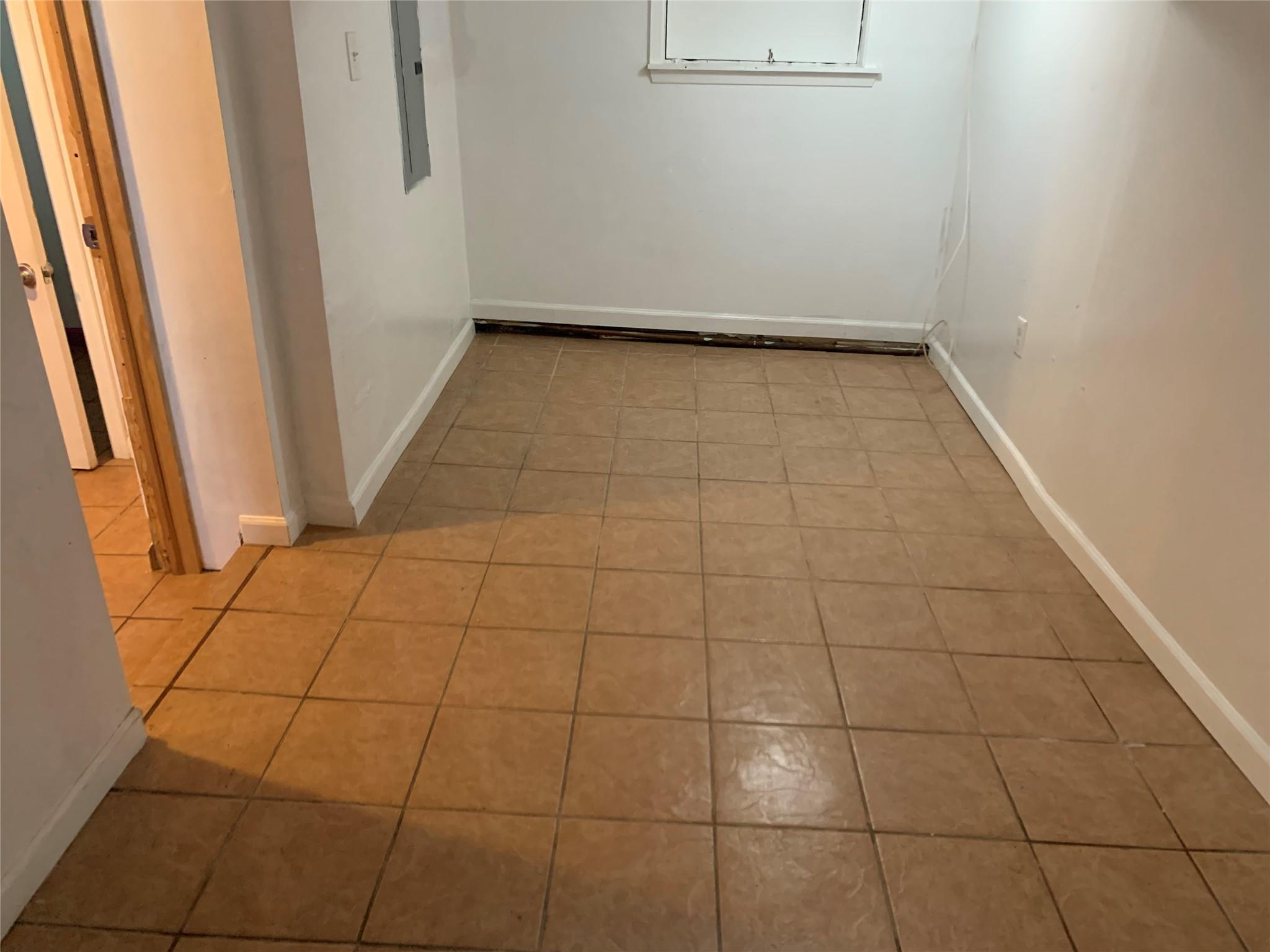Single Family Lehrer  Nassau County, NY 11003, MLS-858232-2