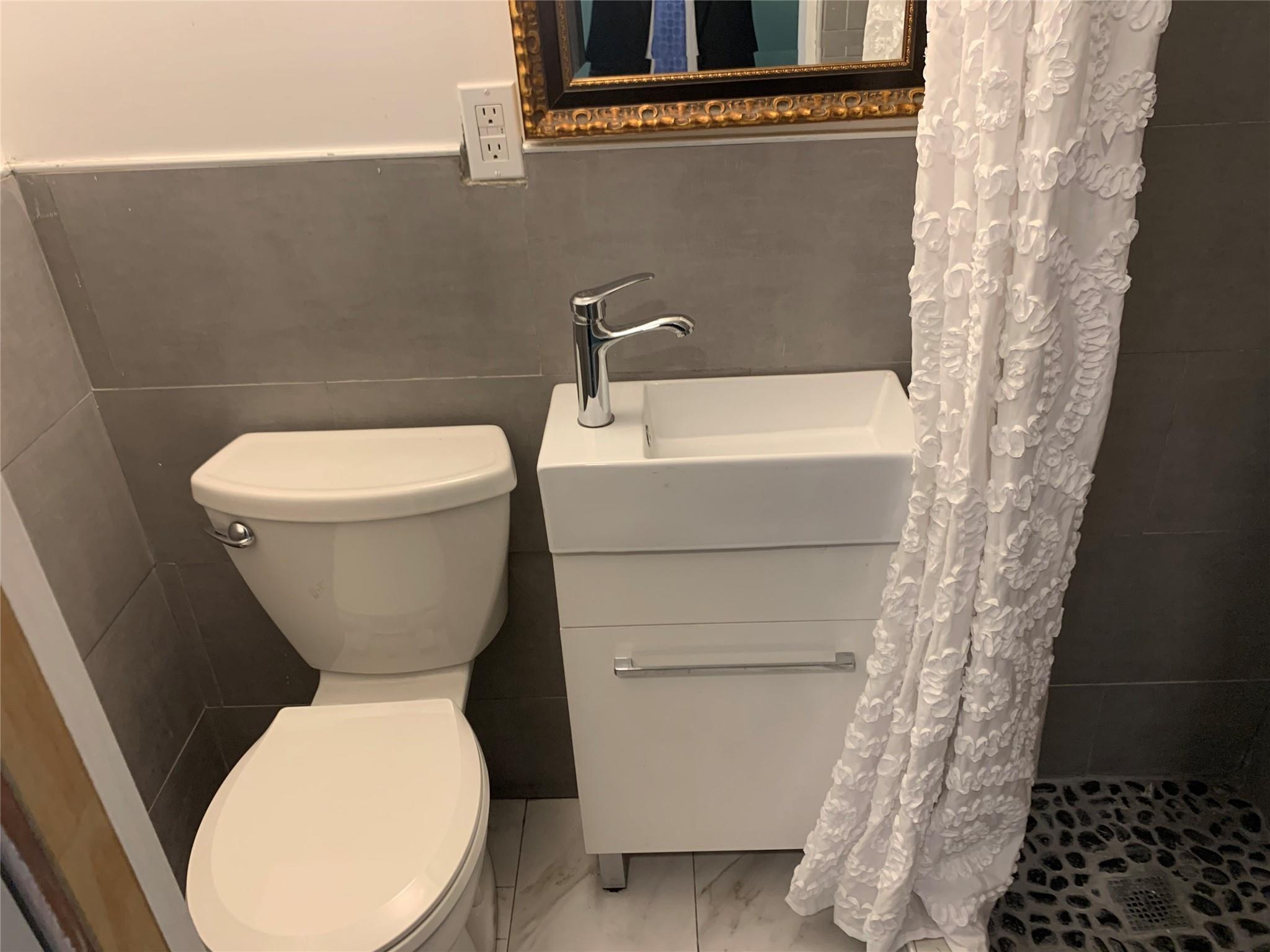 Single Family Lehrer  Nassau County, NY 11003, MLS-858232-3