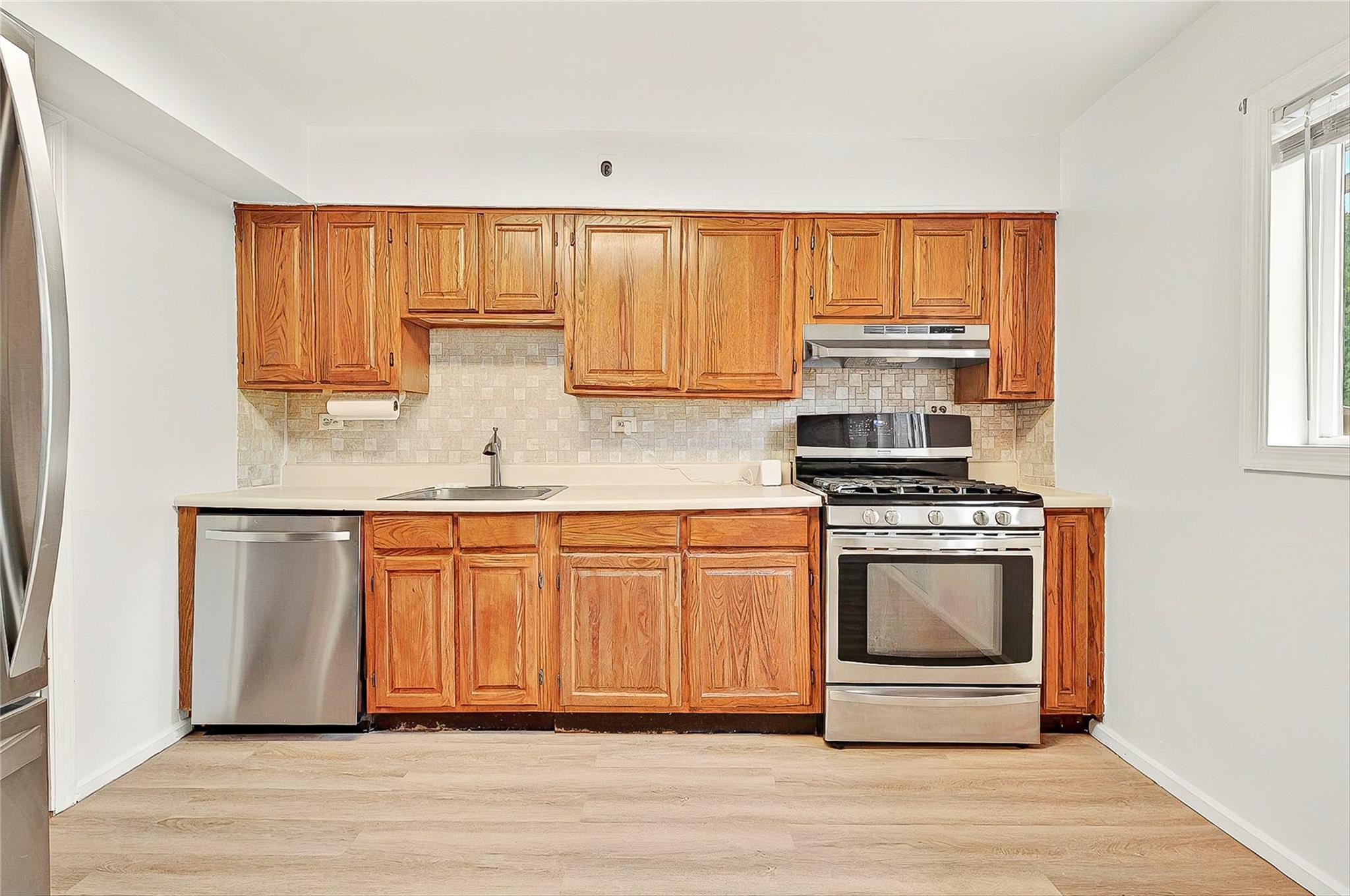 Single Family Chauncey  Westchester County, NY 10707, MLS-858264-14