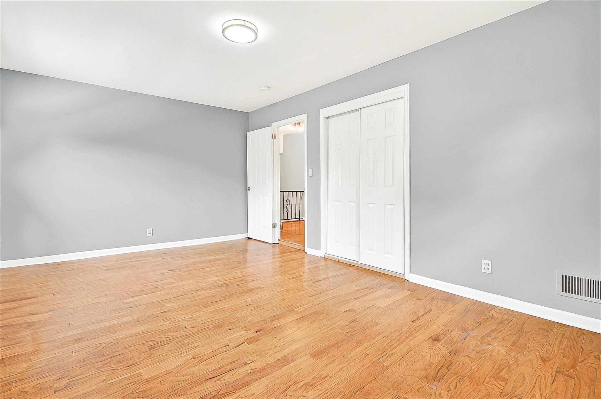 Single Family Chauncey  Westchester County, NY 10707, MLS-858264-19