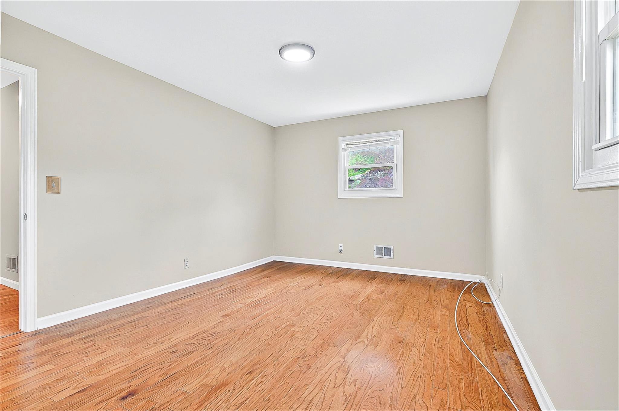 Single Family Chauncey  Westchester County, NY 10707, MLS-858264-22
