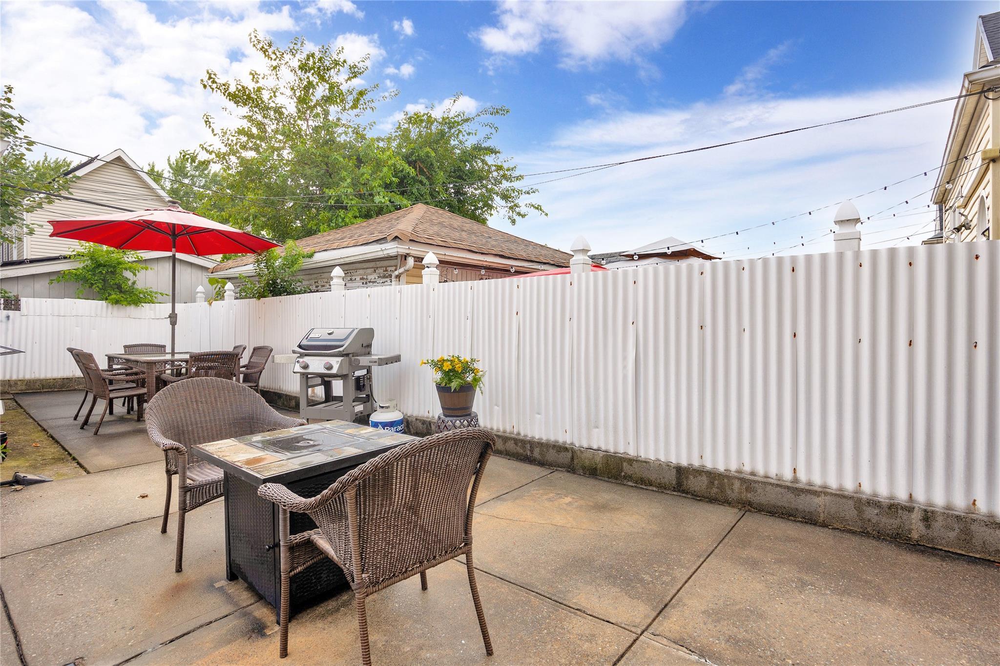 Single Family 64  Queens, NY 11385, MLS-858269-25