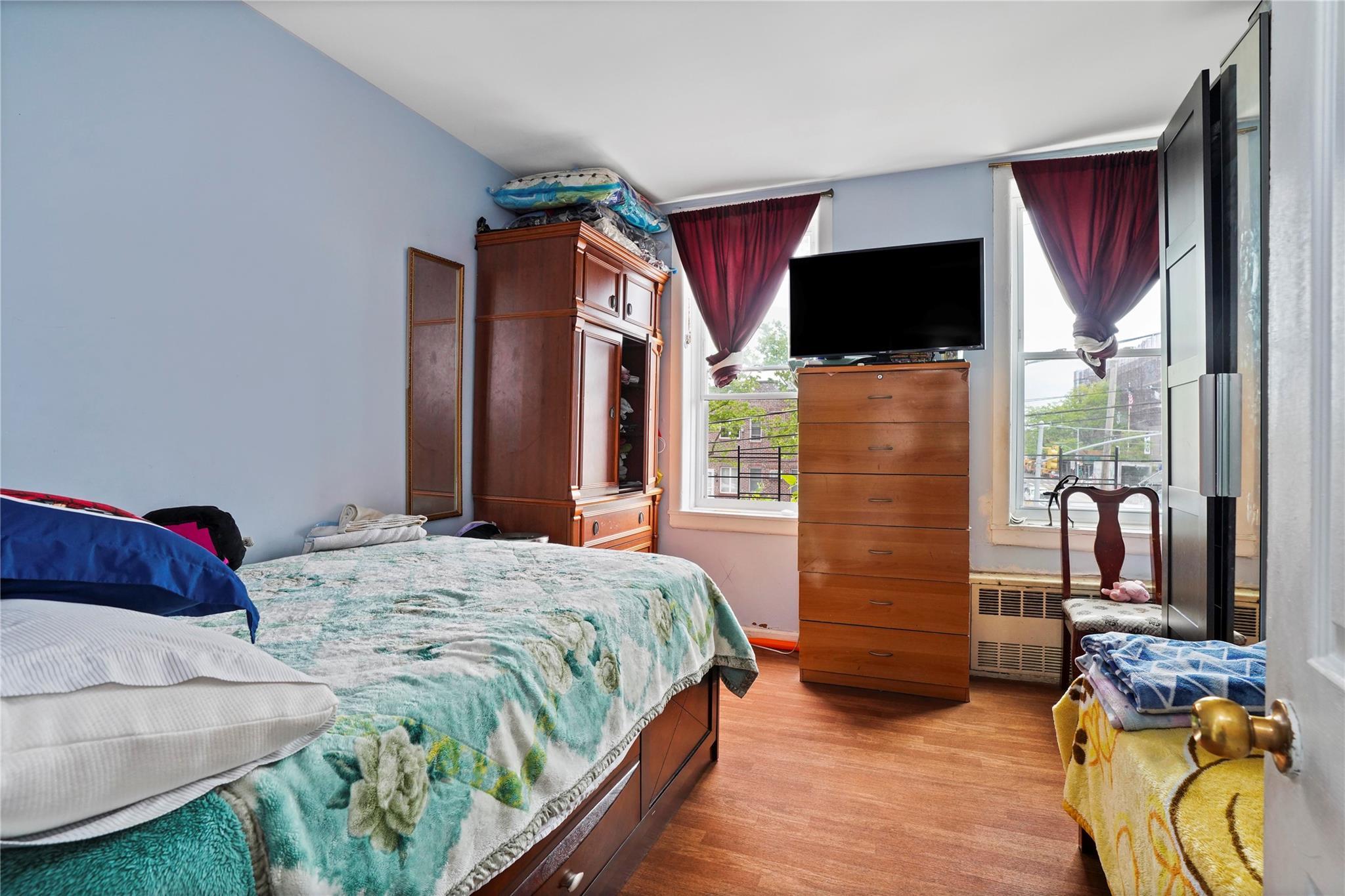 Commercial Sale 6th  Brooklyn, NY 11223, MLS-858279-13